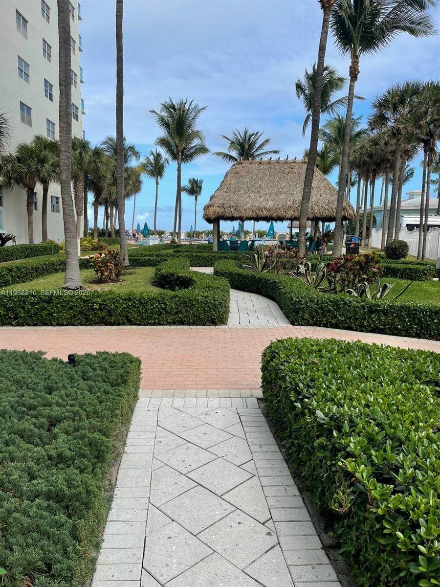 Photo of 3901 Ocean Dr  #5W, Hollywood, Florida, 33019 - 