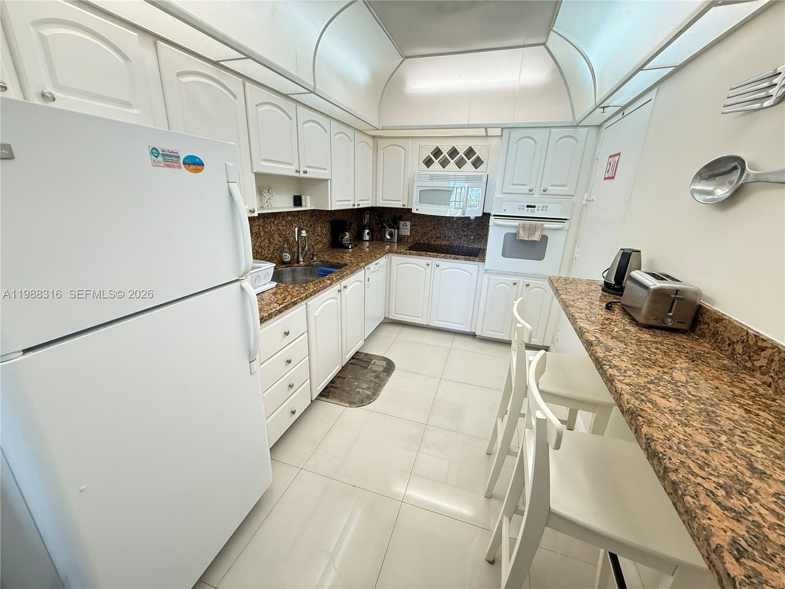 Photo of 3901 Ocean Dr  #5W, Hollywood, Florida, 33019 - 