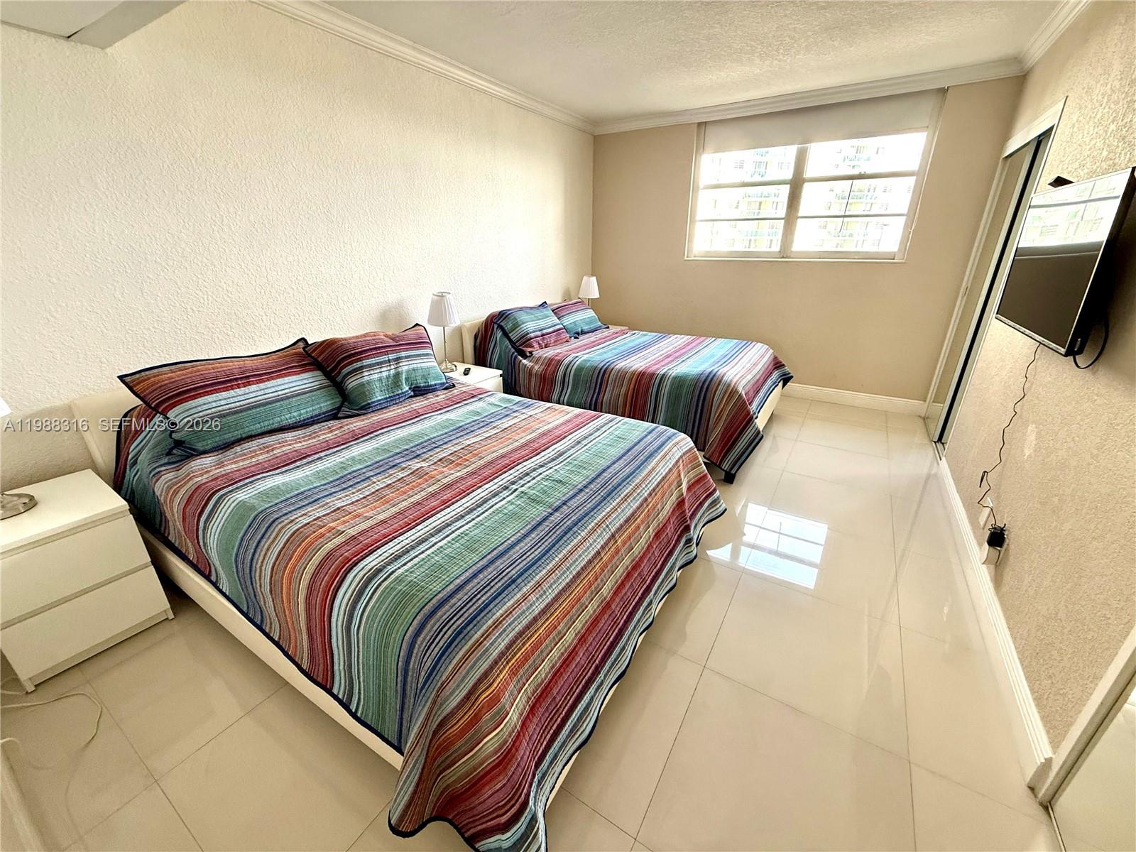 Photo of 3901 Ocean Dr  #5W, Hollywood, Florida, 33019 - 