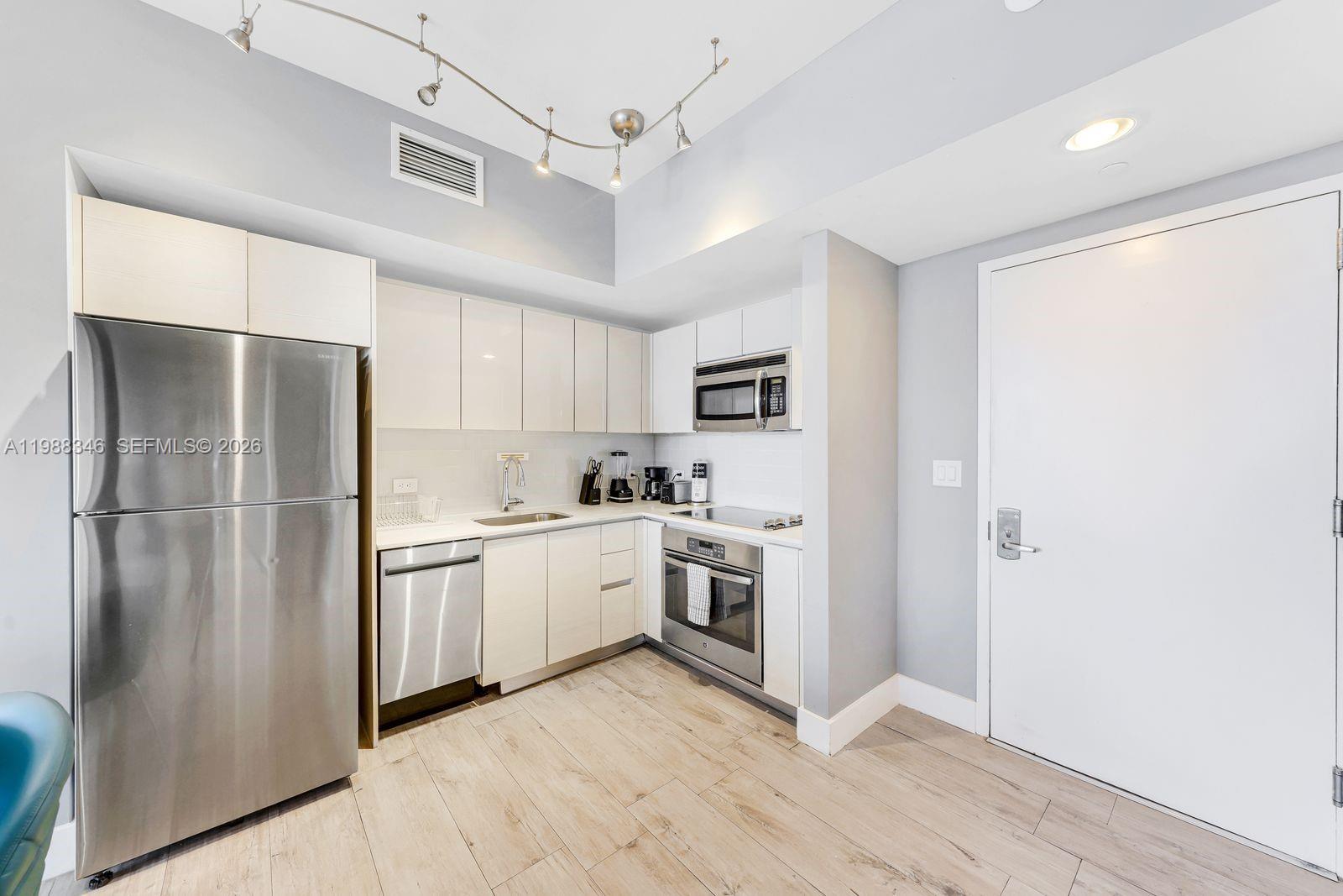 Photo of 2600 Hallandale Beach Blvd  #T3103, Hallandale Beach, Florida, 33009 - 