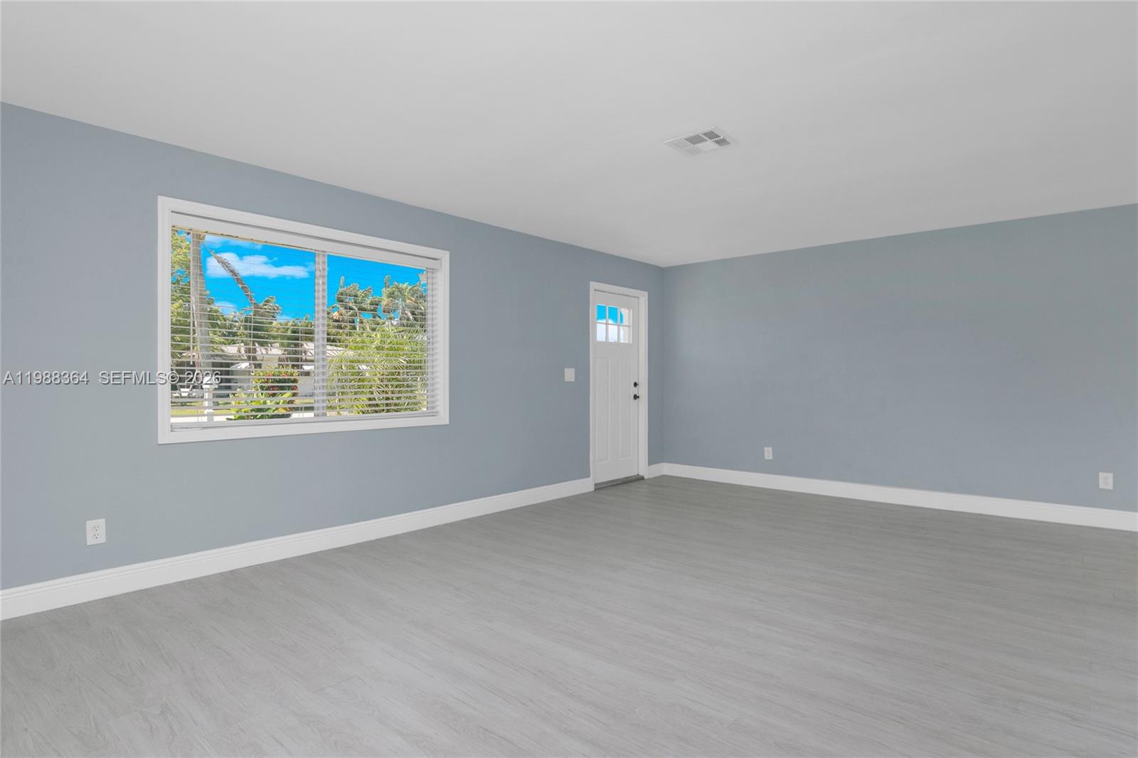 Ver detalles 11450 3 / 2 sq. ft. $ 2026-03-24 0 foto