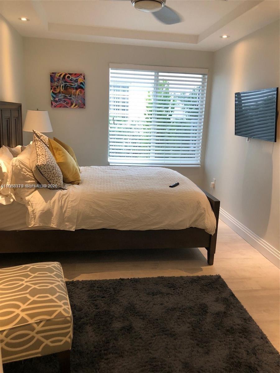   /  3600 sq. ft. $ 2026-03-24 0 foto