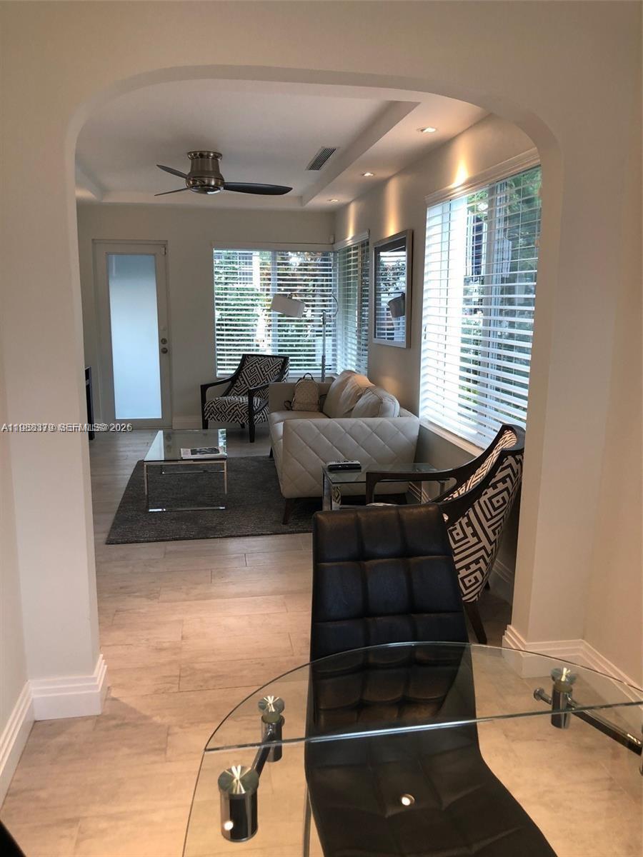   /  3600 sq. ft. $ 2026-03-24 0 foto