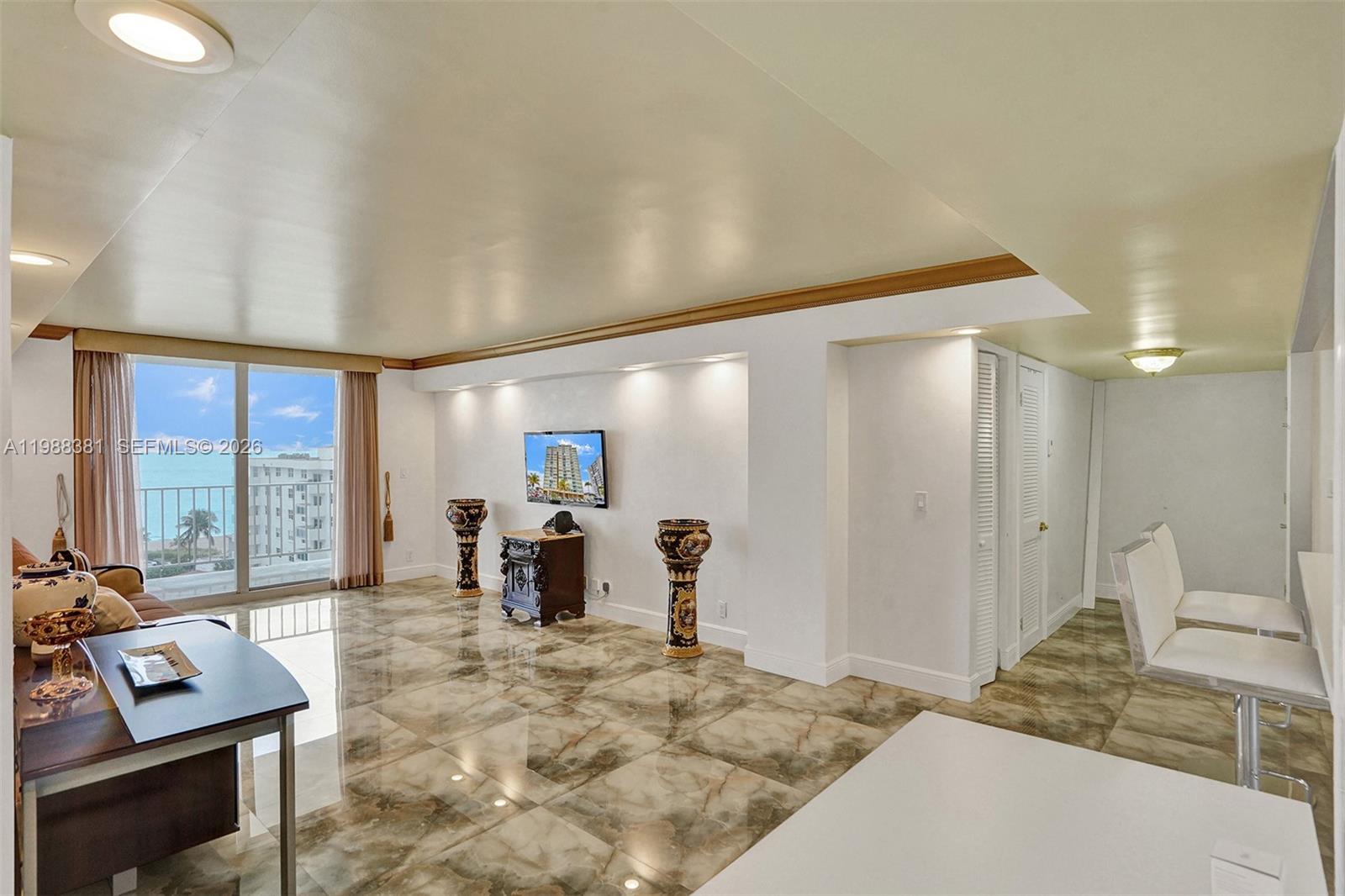 Photo of 1410 Ocean Dr #1102, Hollywood, Florida, 33019 -