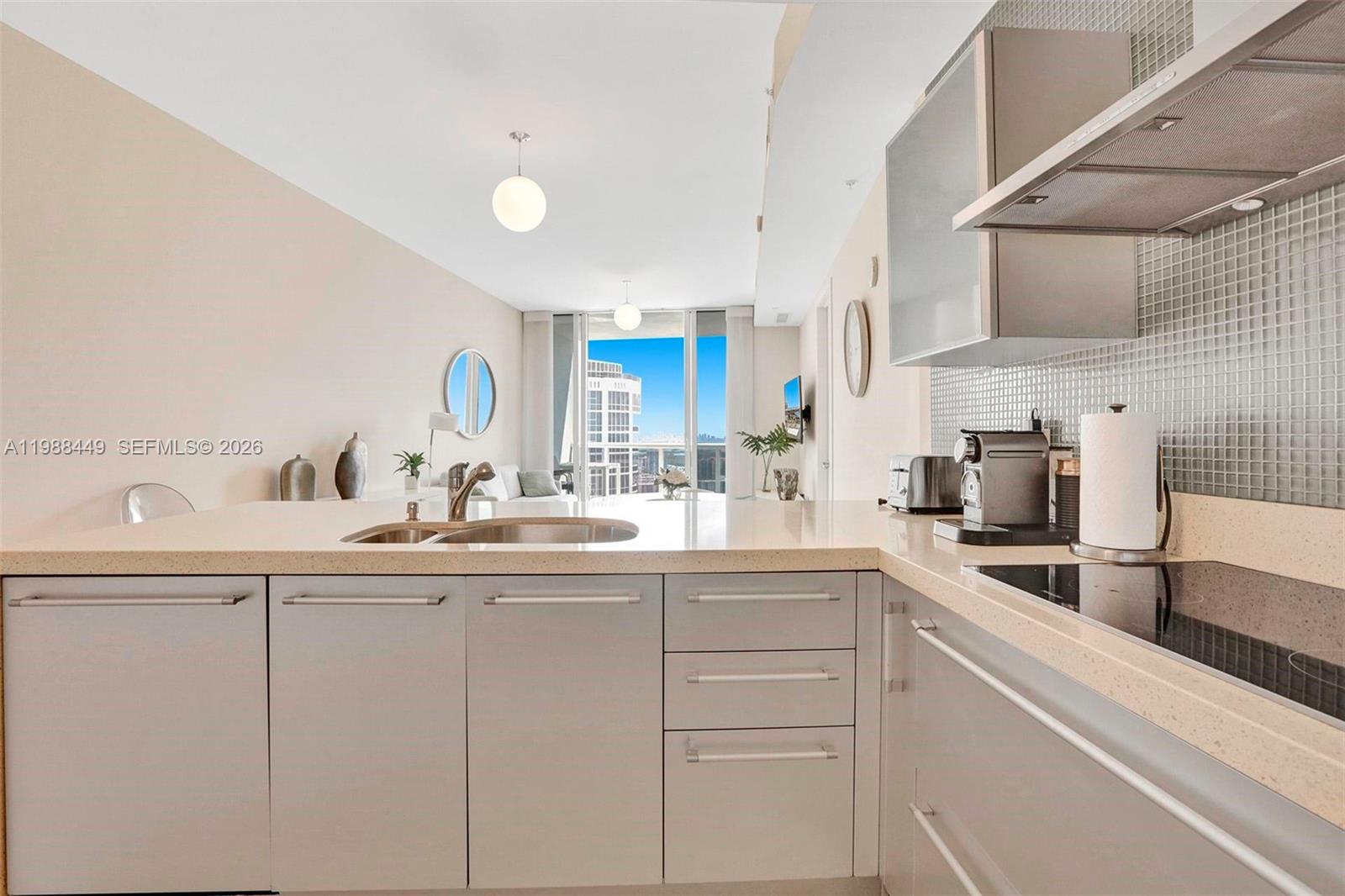 5405 1 / 2 1183 sq. ft. $ 2026-04-21 0 Photo