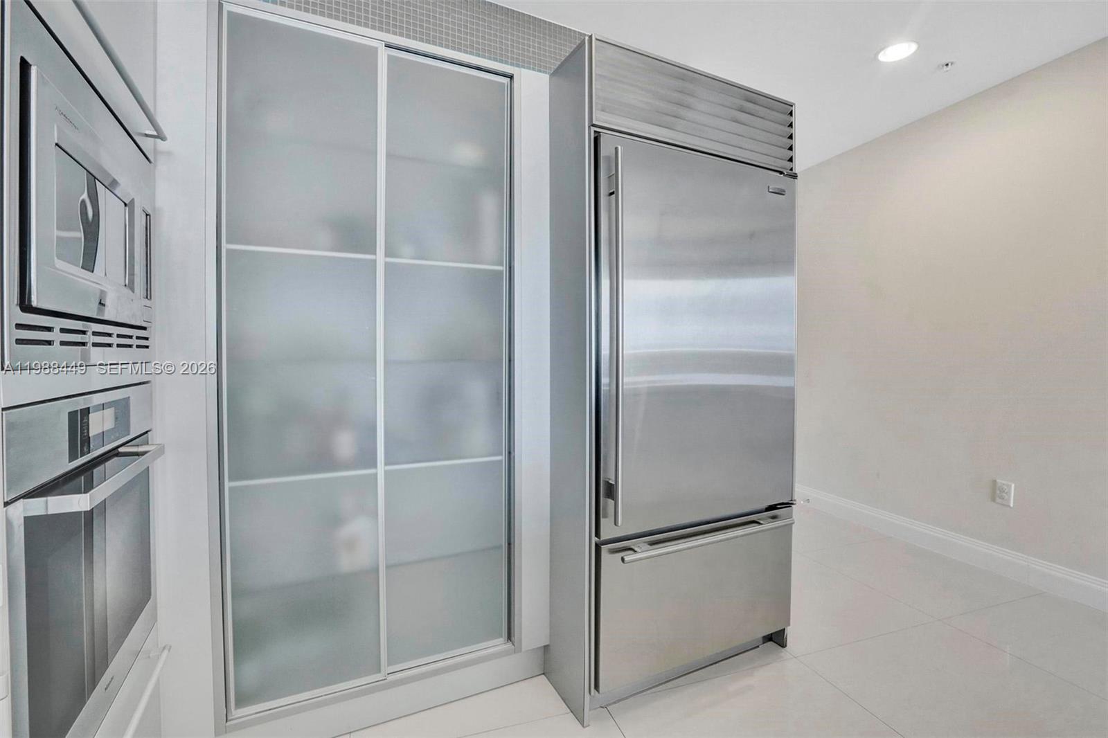 5405 1 / 2 1183 sq. ft. $ 2026-04-21 0 Photo