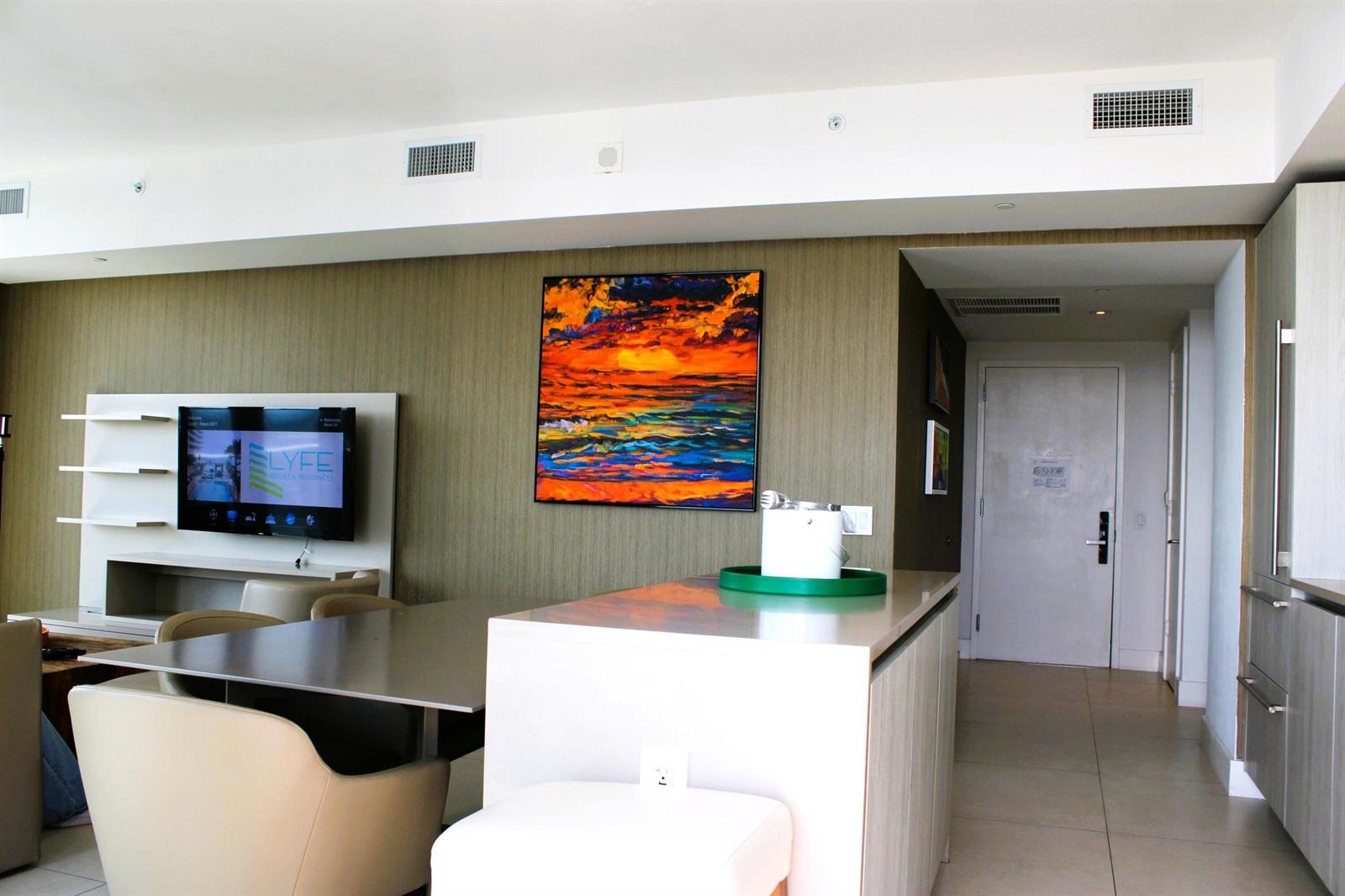3011 2 / 2 1087 sq. ft. $ 2026-06-16 0 foto