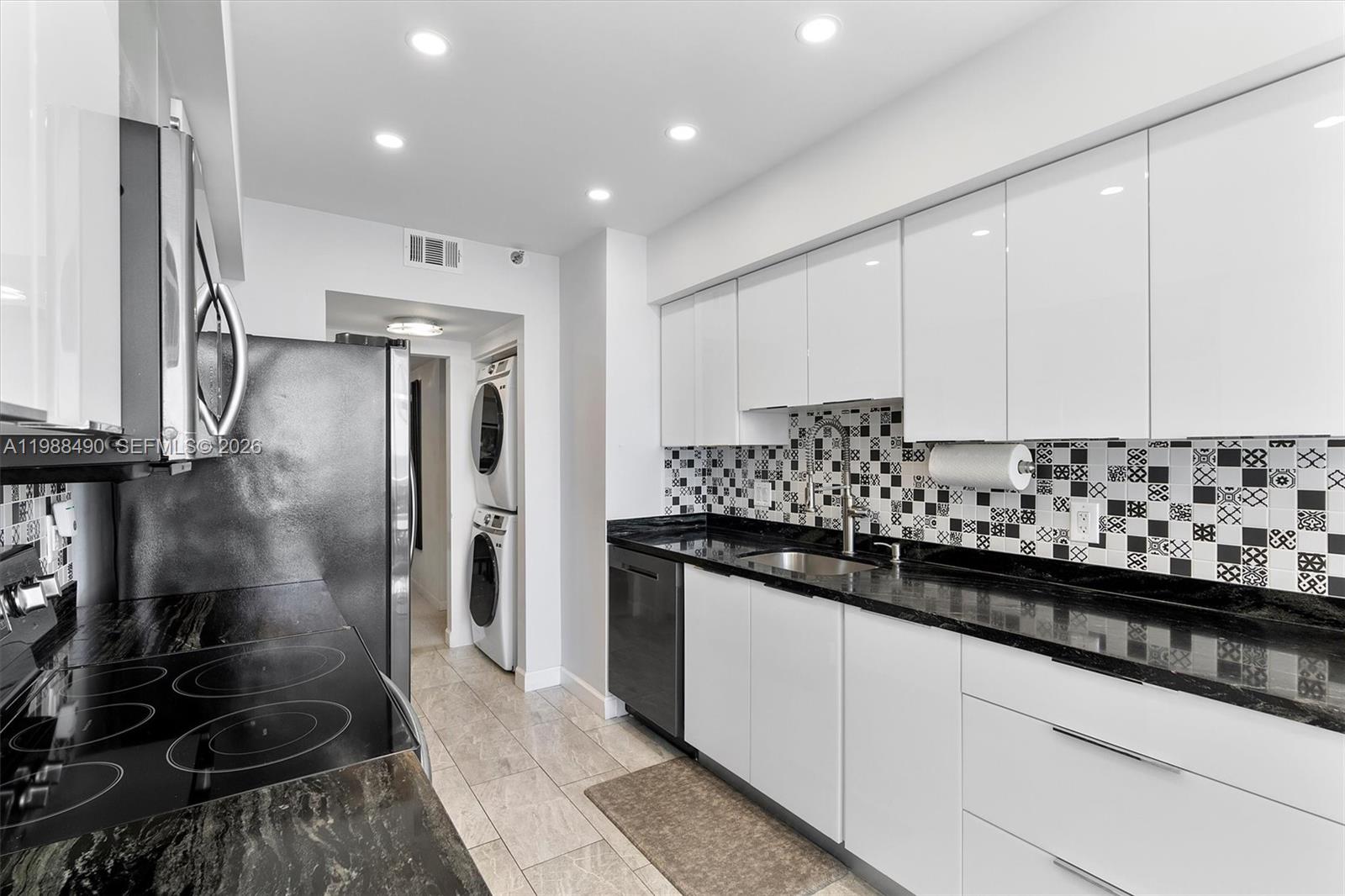 Photo of 20281 Country Cub Drive  #1712, Aventura, Florida, 33180 - 