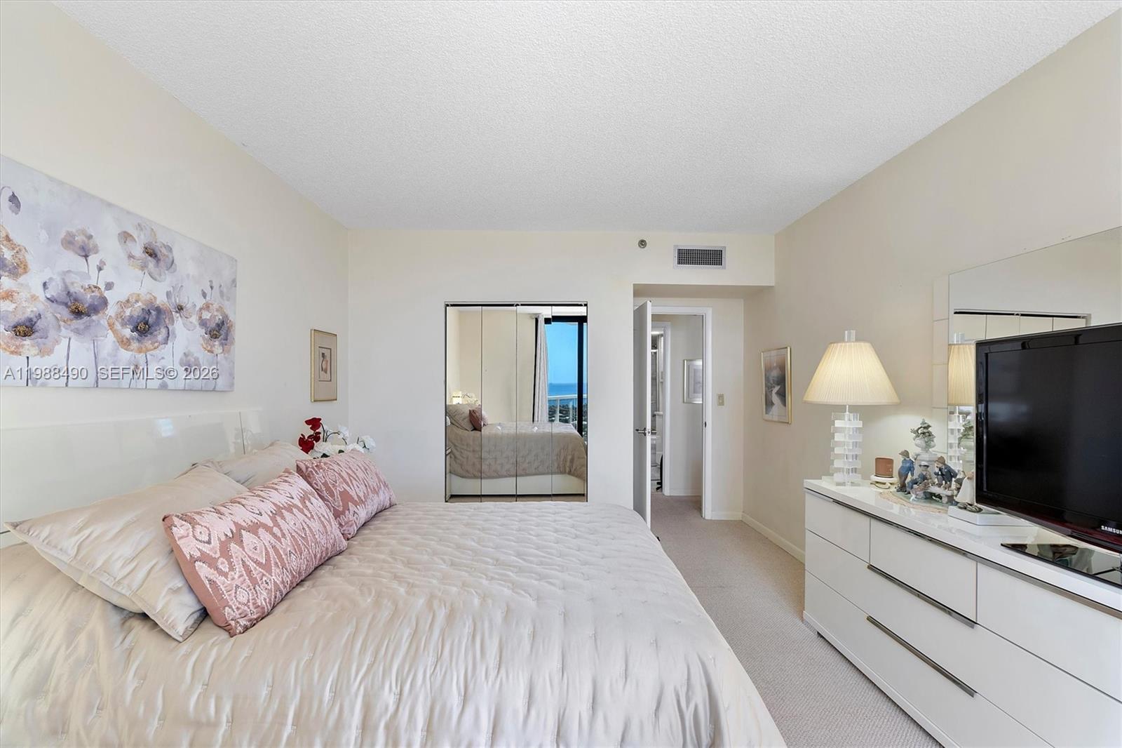 Photo of 20281 Country Cub Drive  #1712, Aventura, Florida, 33180 - 