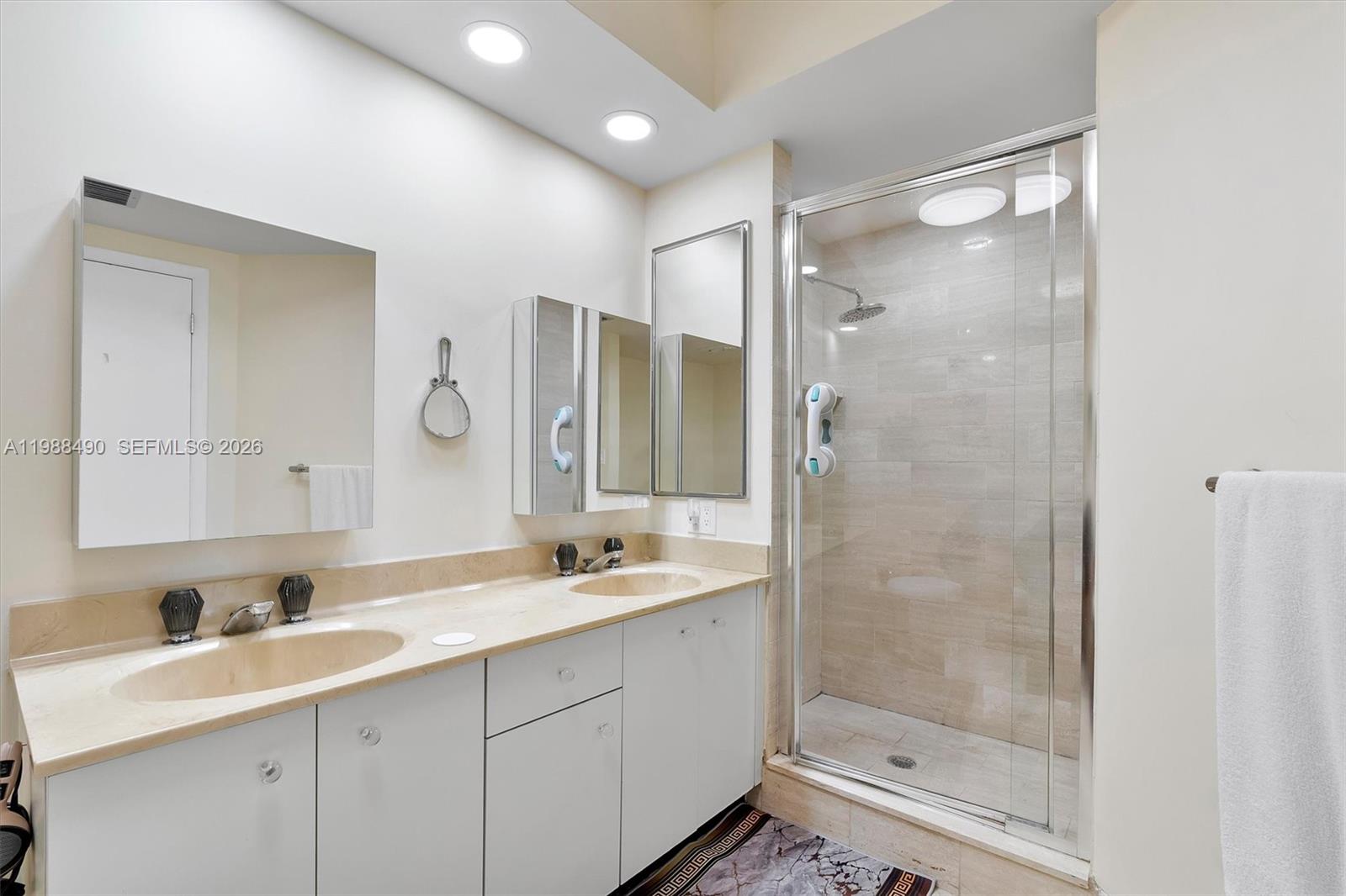 Photo of 20281 Country Cub Drive  #1712, Aventura, Florida, 33180 - 