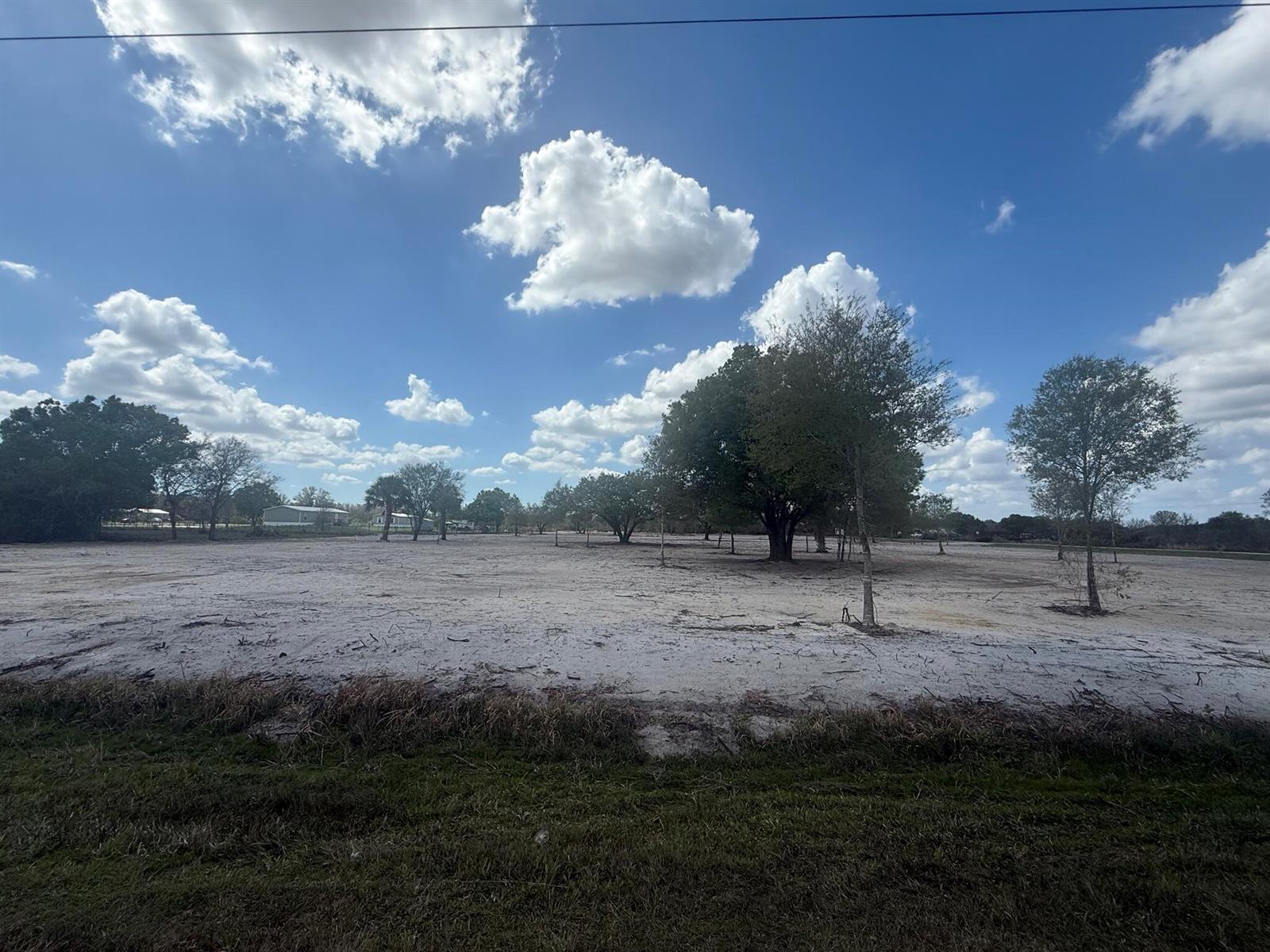   / 0  sq. ft. $ 2026-06-15 0 foto