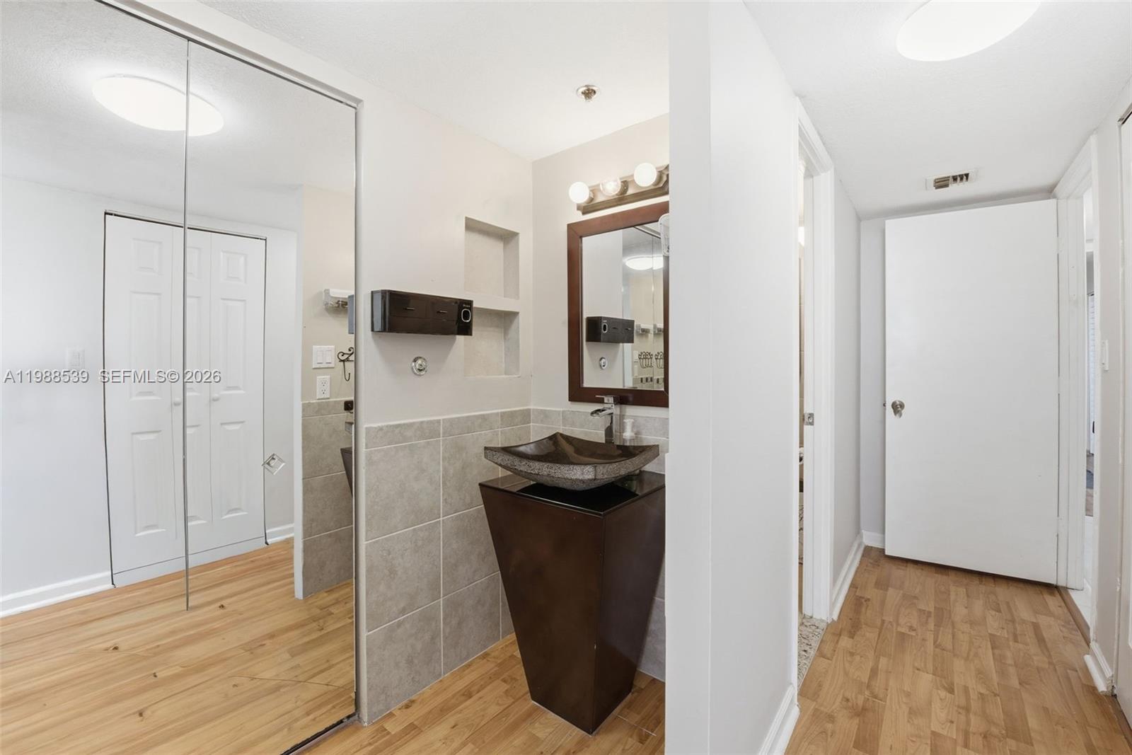 Photo of 20225 34th Ct  #2218, Aventura, Florida, 33180 - 