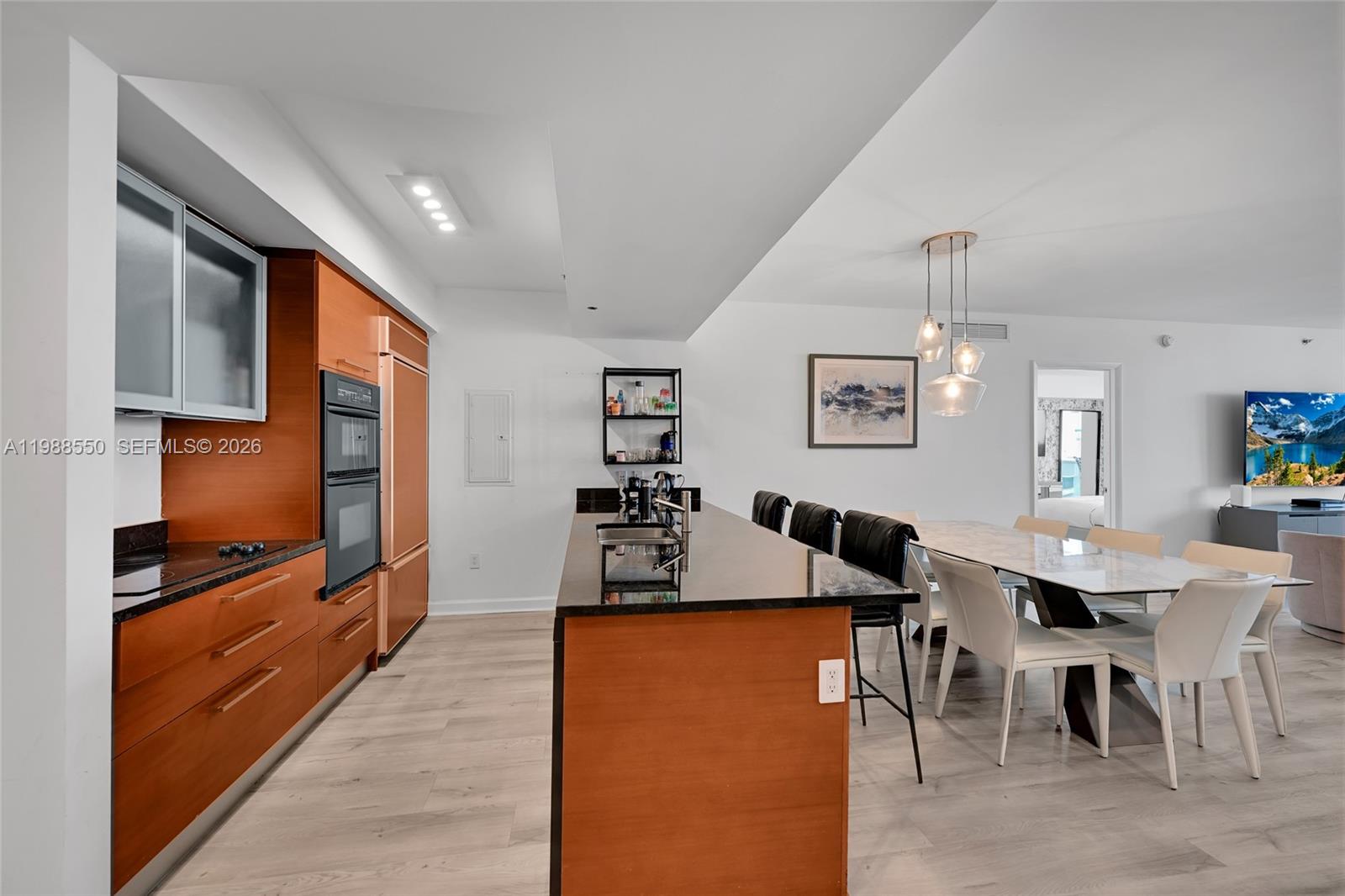 4603 2 / 3 1733 sq. ft. $ 2026-05-14 0 Photo