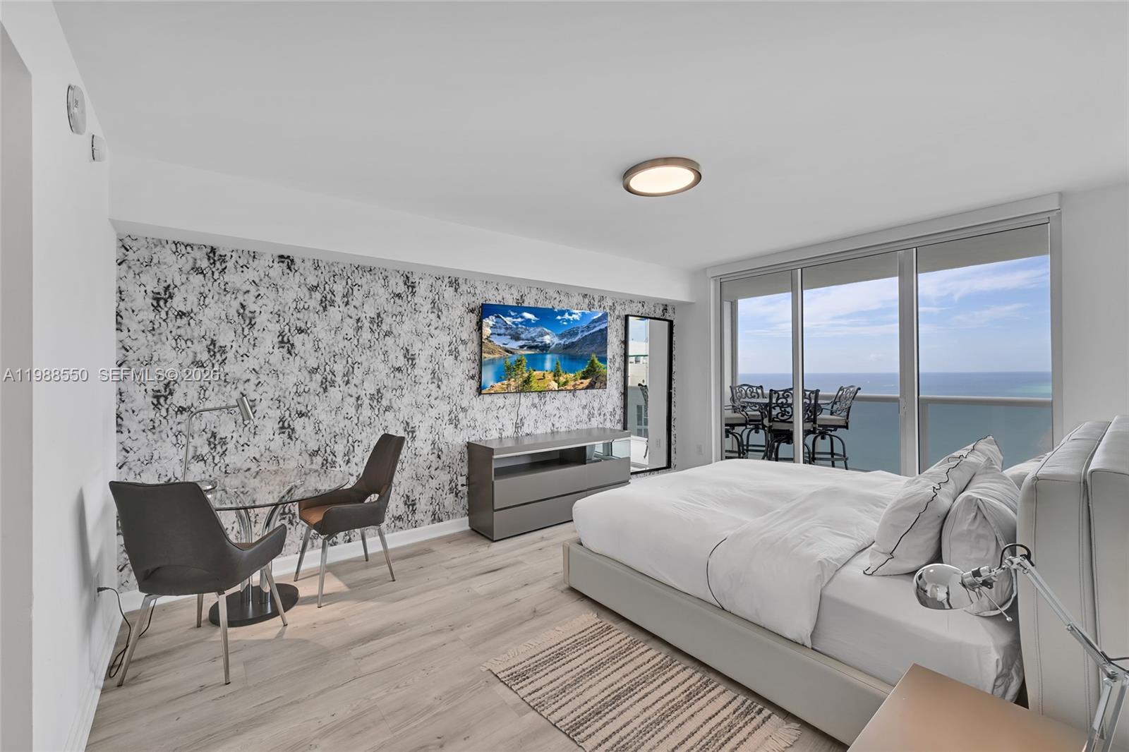 4603 2 / 3 1733 sq. ft. $ 2026-05-14 0 Photo