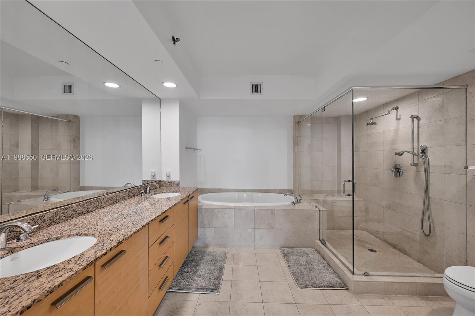 4603 2 / 3 1733 sq. ft. $ 2026-05-14 0 Photo