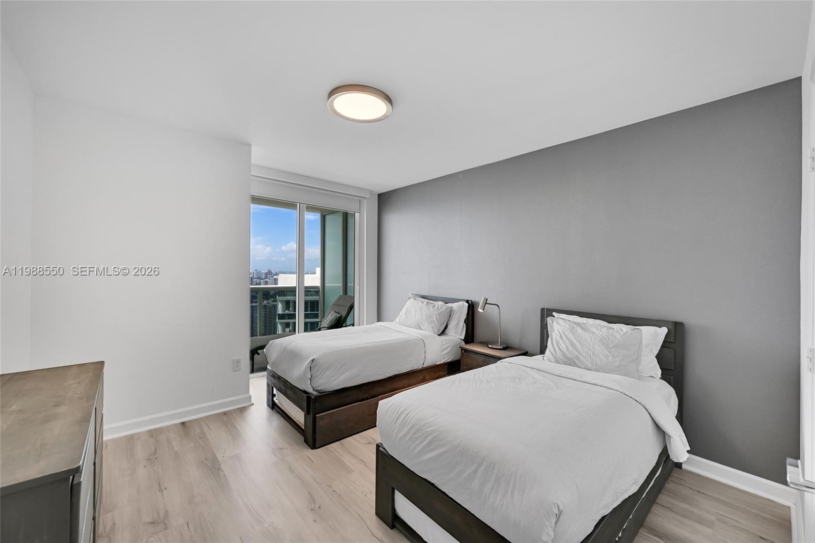 4603 2 / 3 1733 sq. ft. $ 2026-05-14 0 Photo