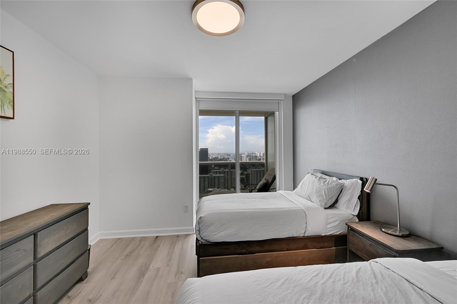 4603 2 / 3 1733 sq. ft. $ 2026-05-14 0 Photo