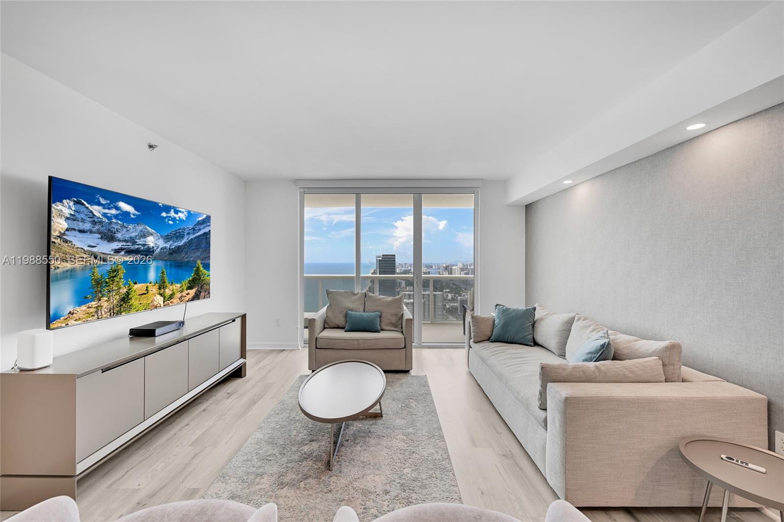 4603 2 / 3 1733 sq. ft. $ 2026-05-14 0 Photo
