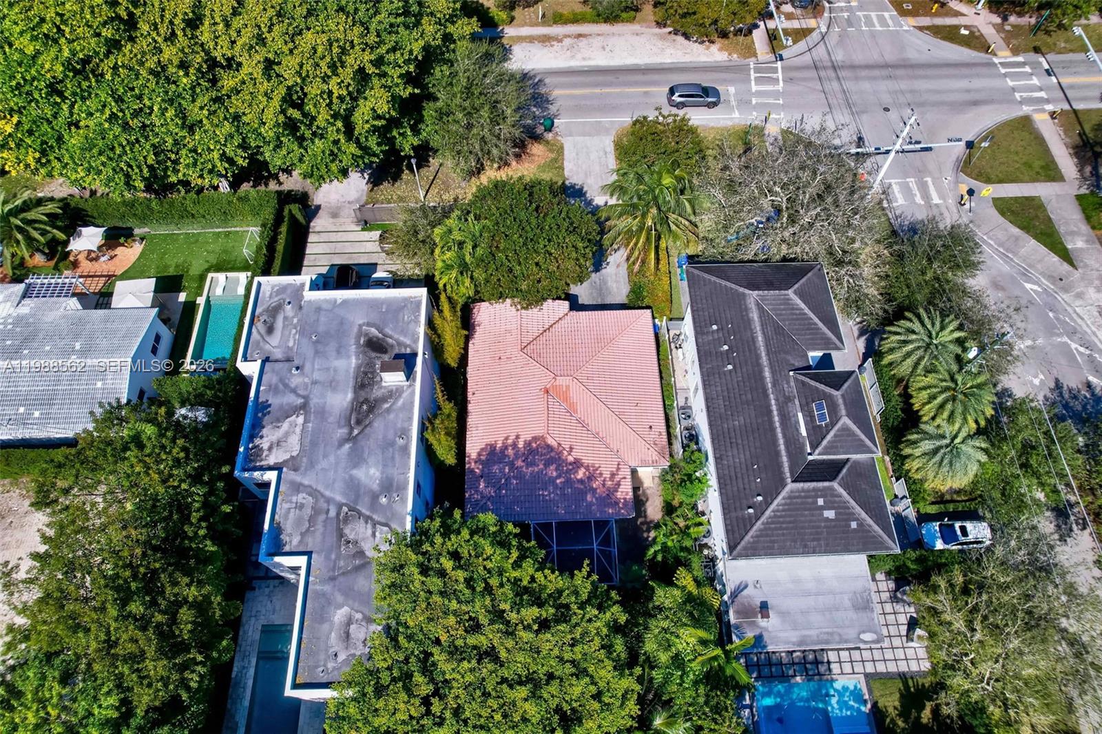   /   sq. ft. $ 2026-03-24 0 foto