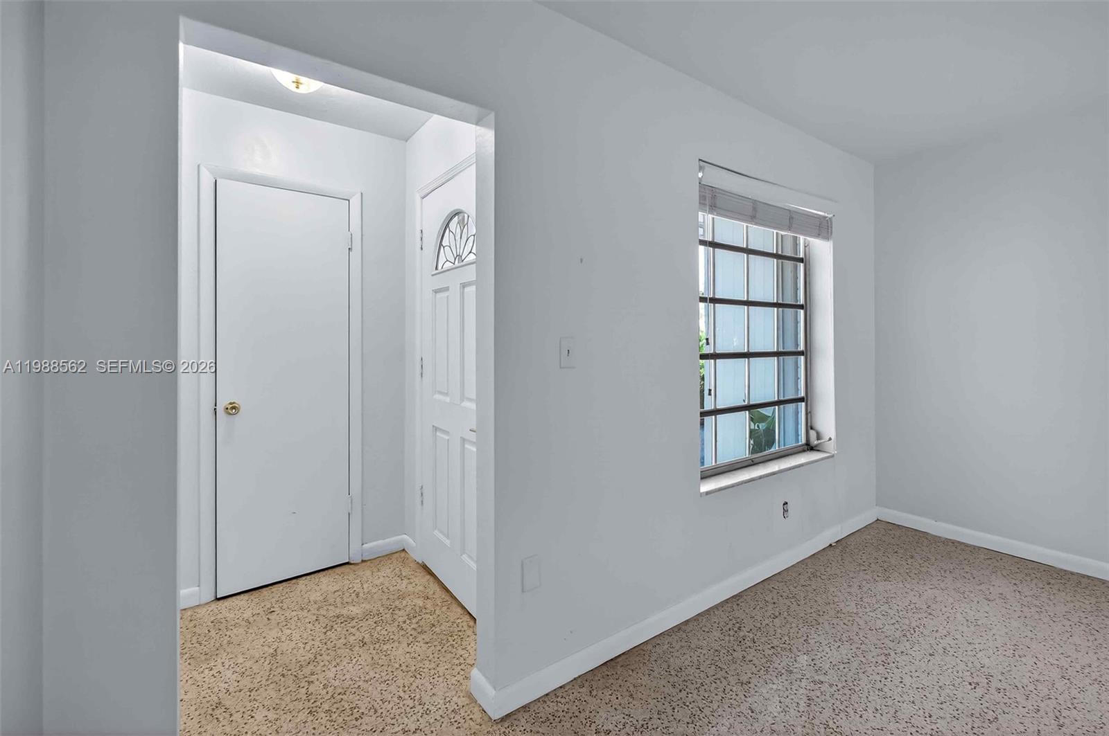   /   sq. ft. $ 2026-03-24 0 foto