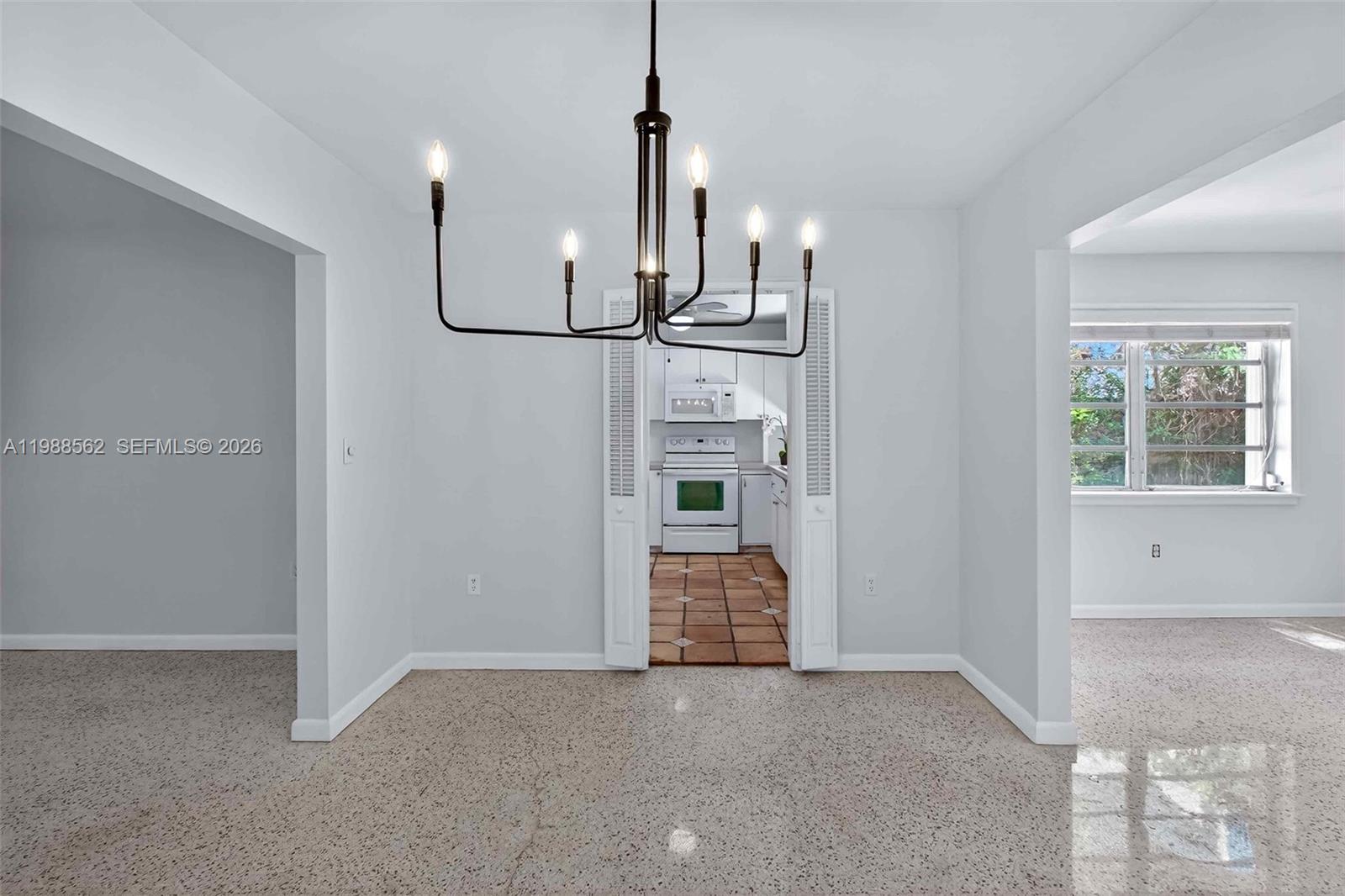   /   sq. ft. $ 2026-03-24 0 foto