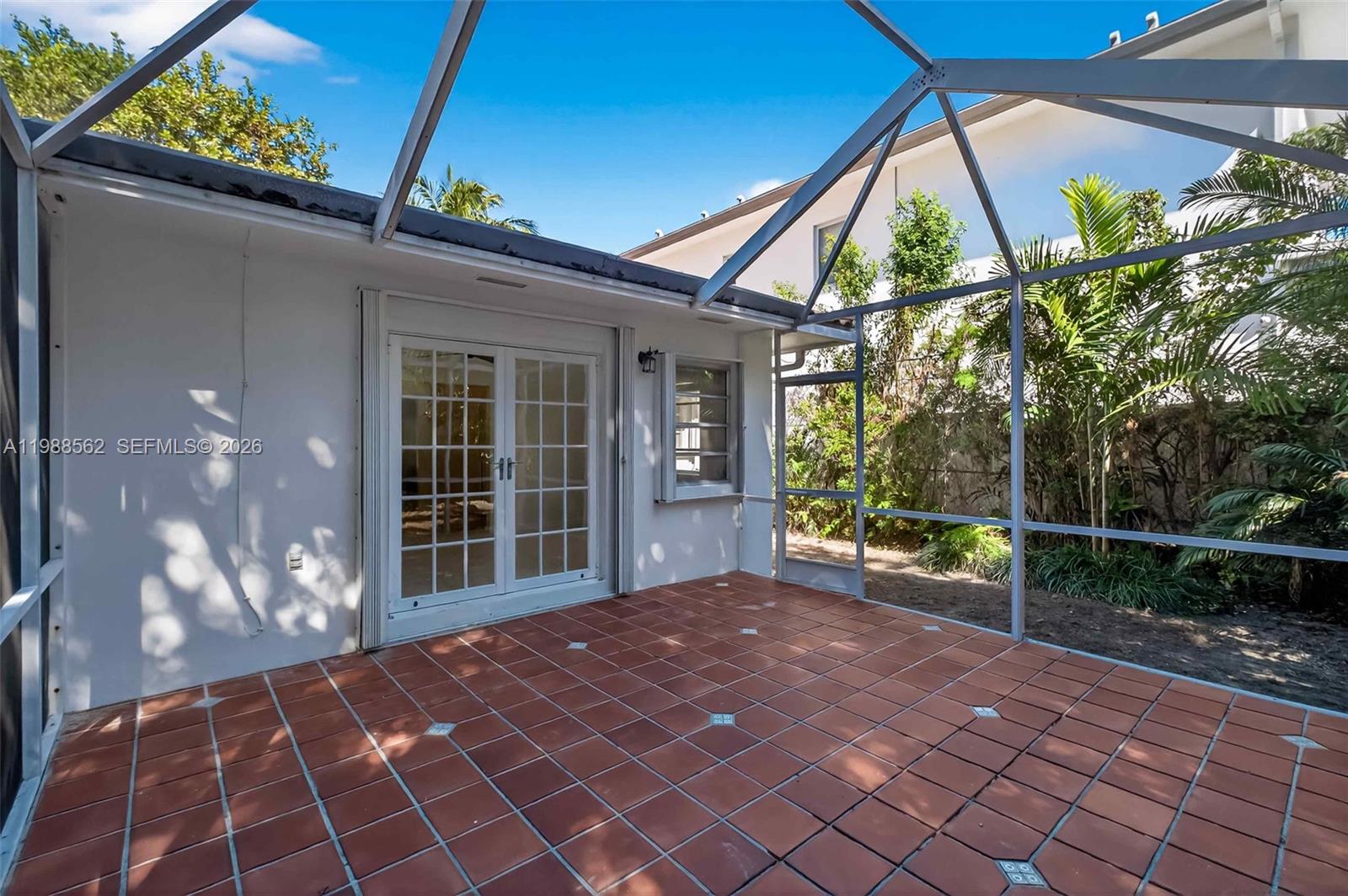   /   sq. ft. $ 2026-03-24 0 foto