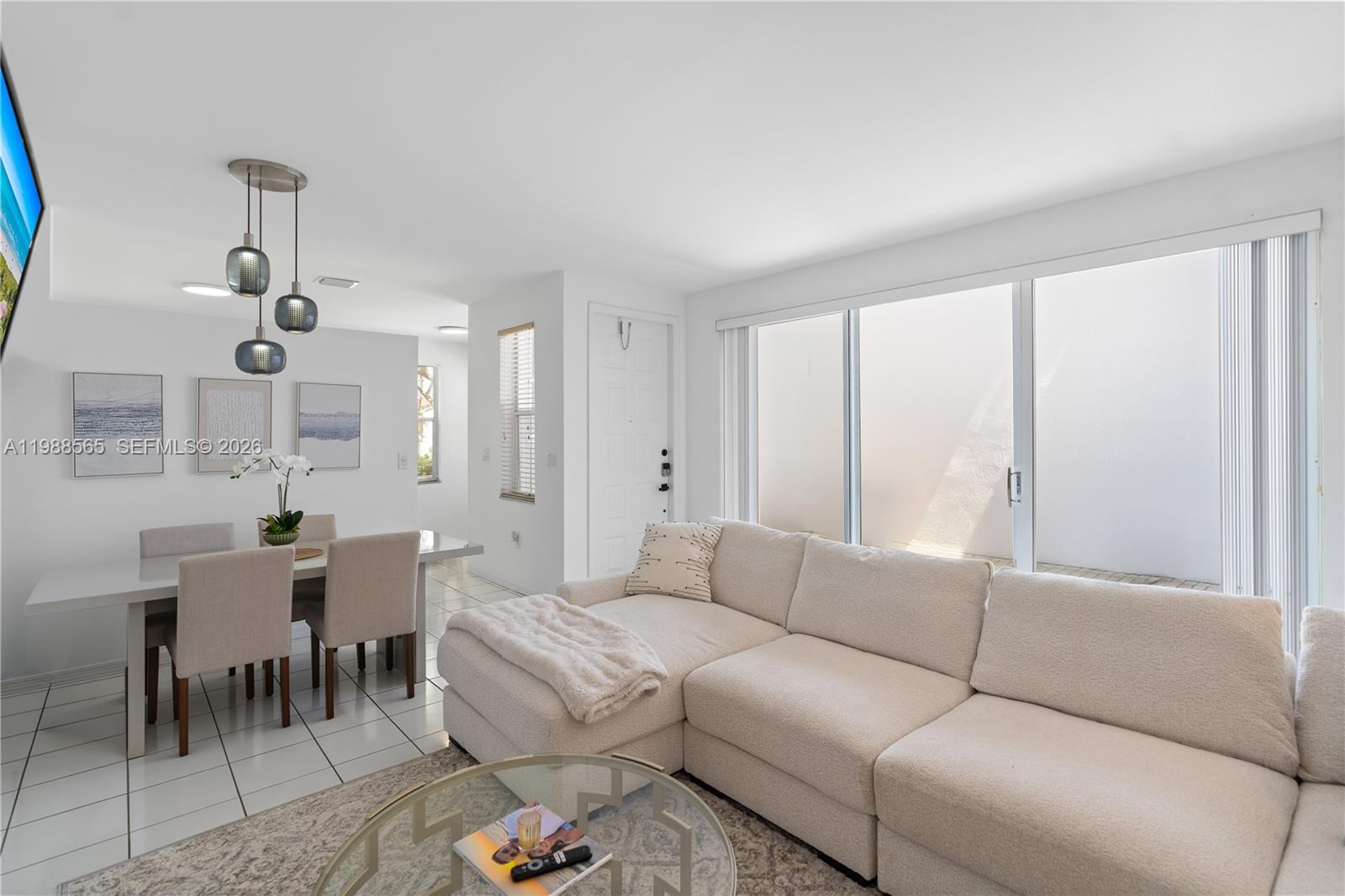 Photo of 1120 Canella Ln  (1120), Hollywood, Florida, 33019 - 