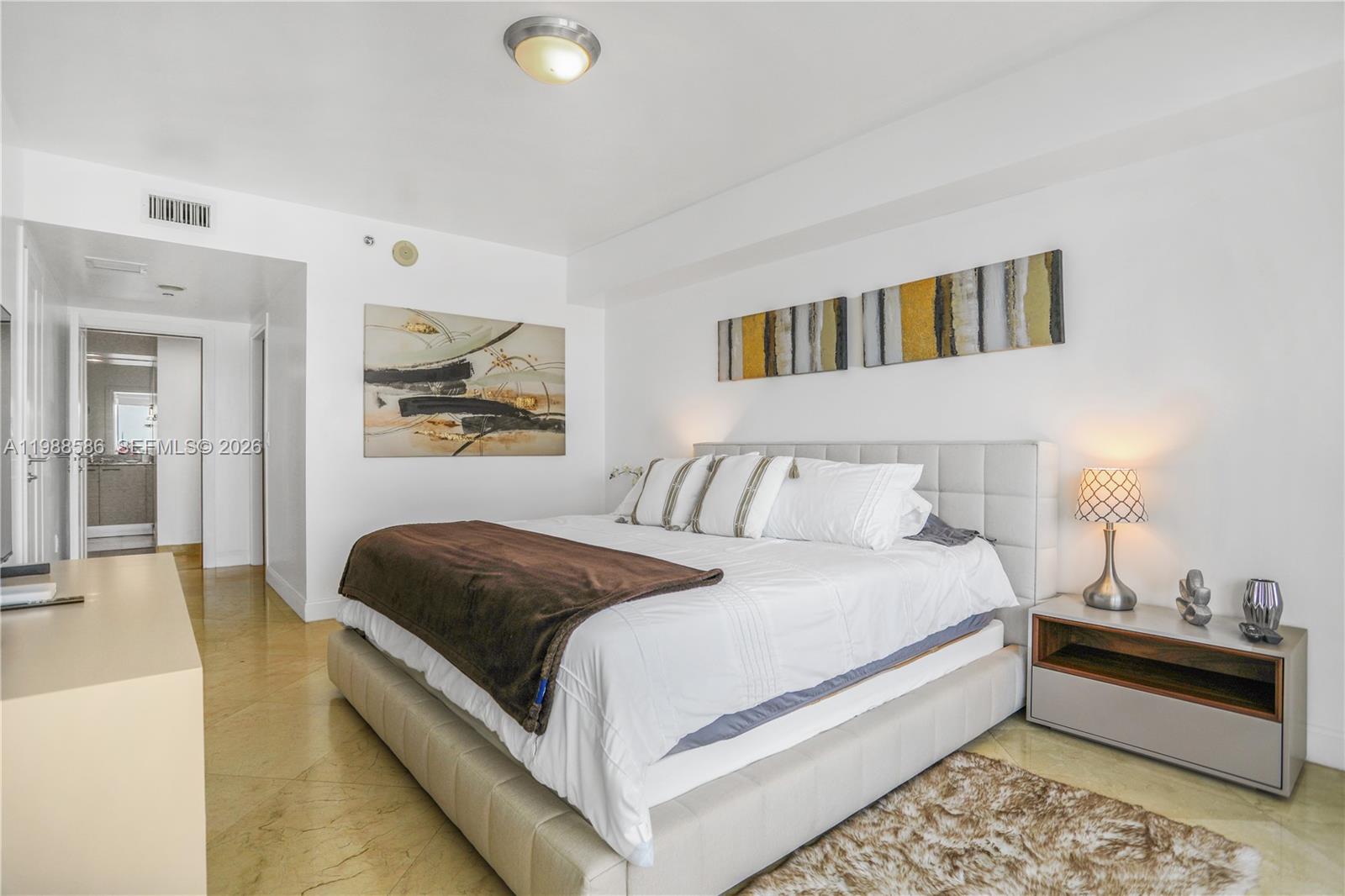 4511 3 / 2 1554 sq. ft. $ 2026-03-24 0 Photo
