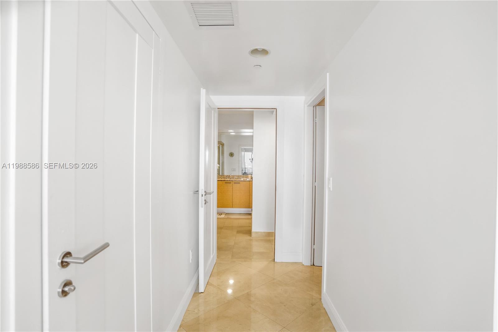 4511 3 / 2 1554 sq. ft. $ 2026-03-24 0 Photo