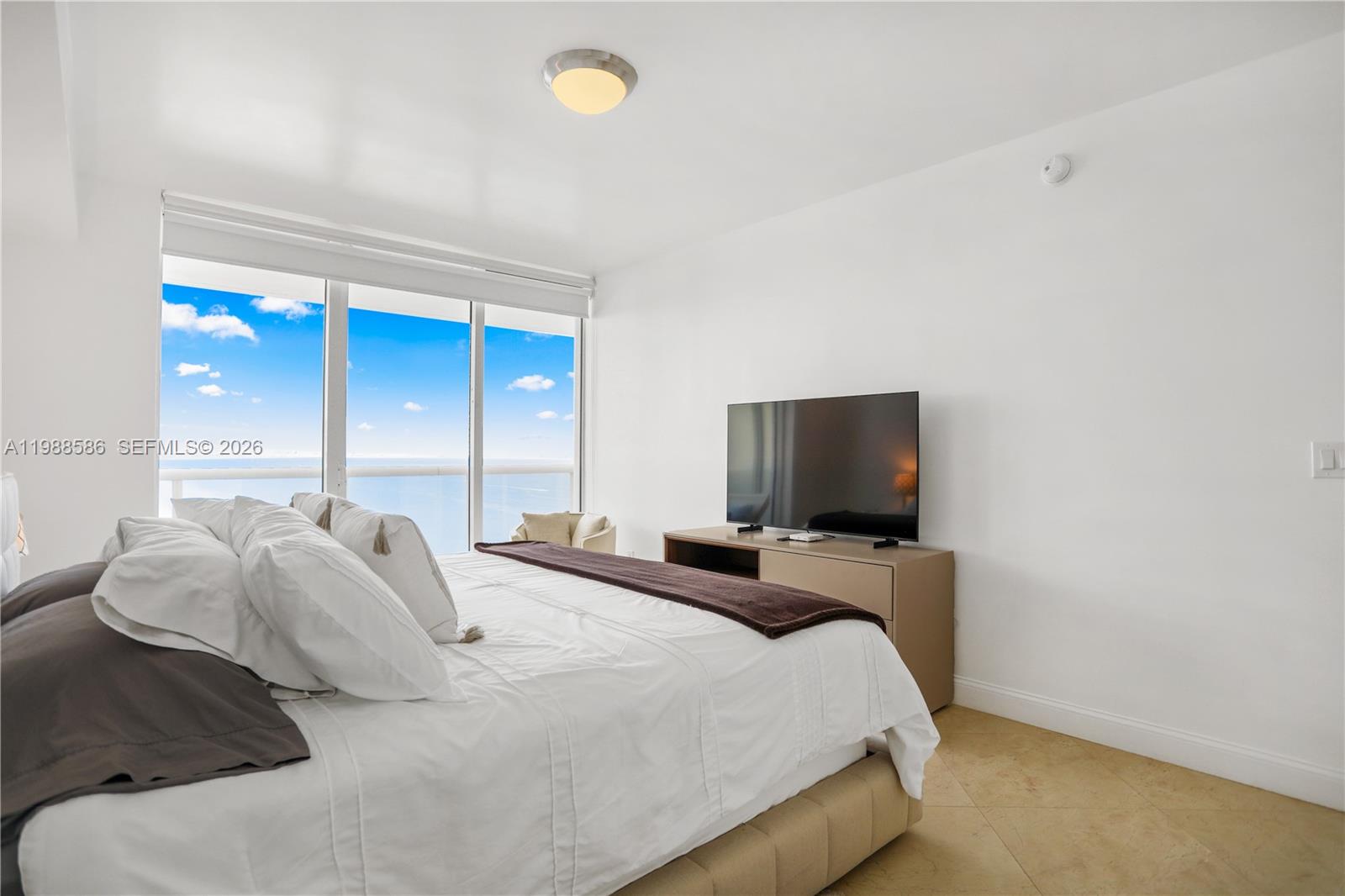 4511 3 / 2 1554 sq. ft. $ 2026-03-24 0 Photo