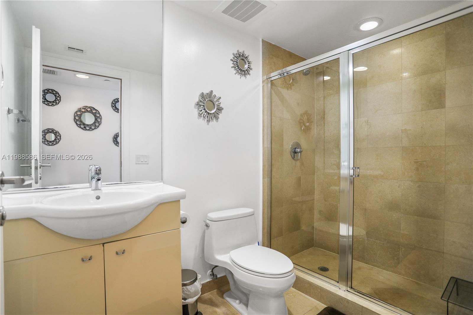 4511 3 / 2 1554 sq. ft. $ 2026-03-24 0 Photo