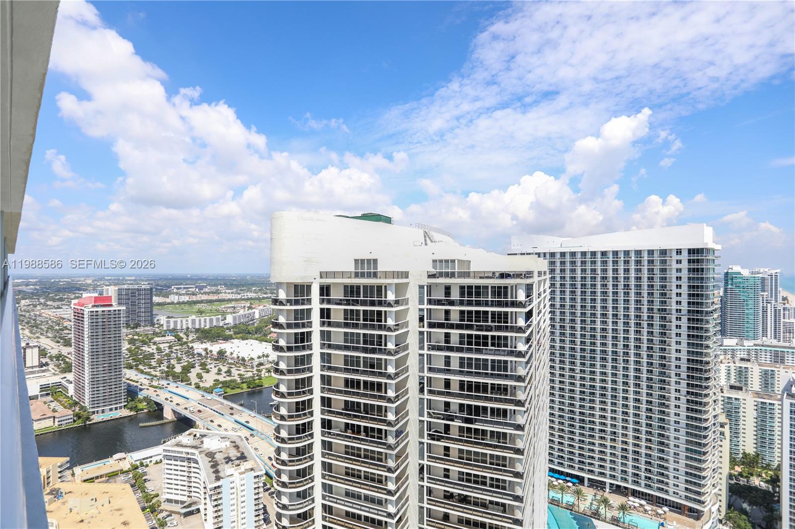 4511 3 / 2 1554 sq. ft. $ 2026-03-24 0 Photo