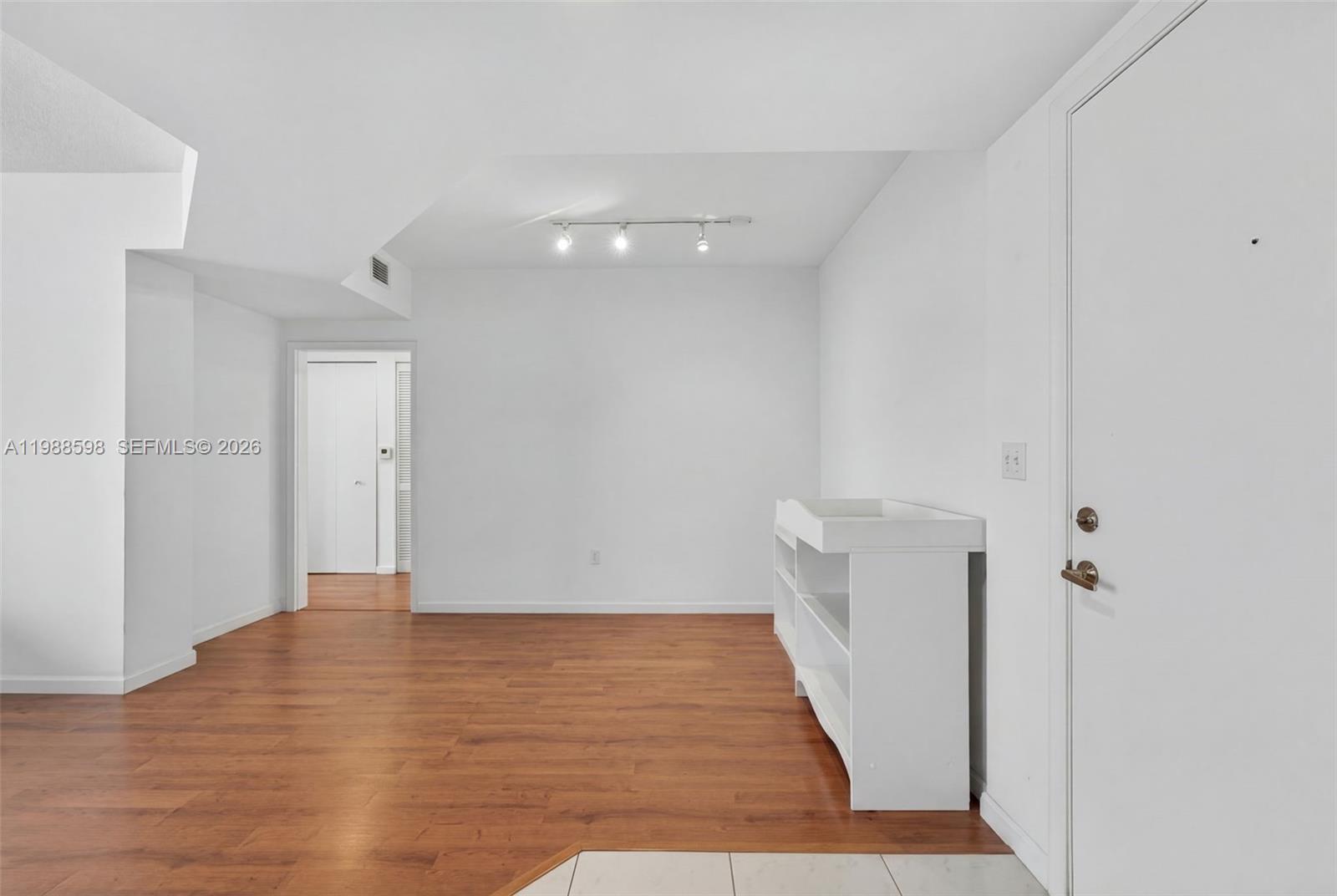 Photo of 18800 29th Ave  #904, Aventura, Florida, 33180 - 