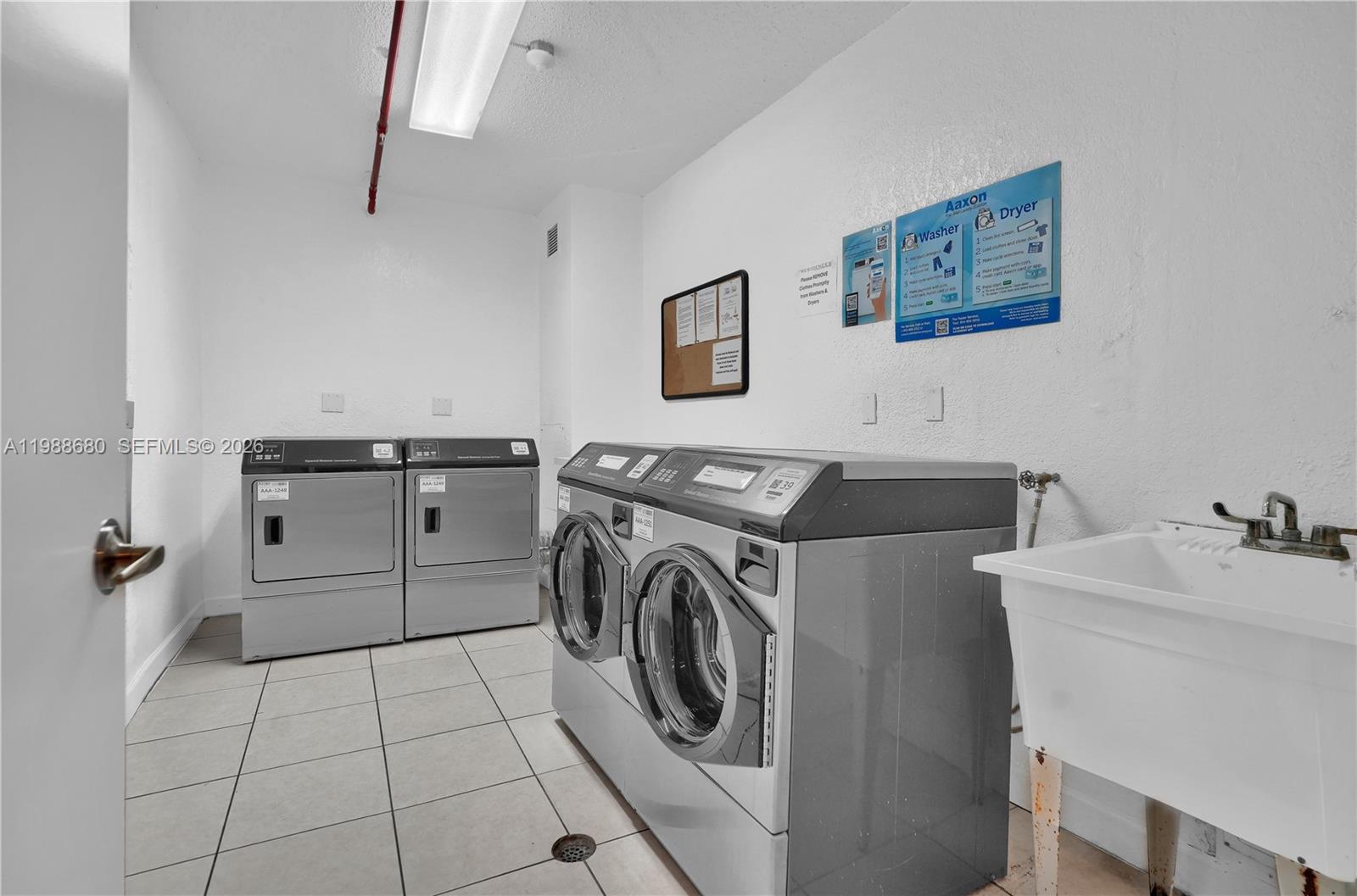 Photo of 3001 Ocean Dr  #1107, Hollywood, Florida, 33019 - 