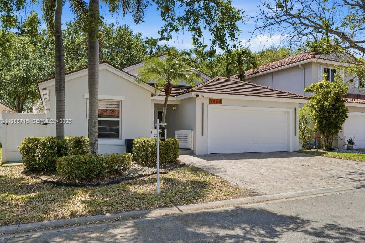 3464 3 / 2 1648 sq. ft. $ 2026-03-24 0 Photo