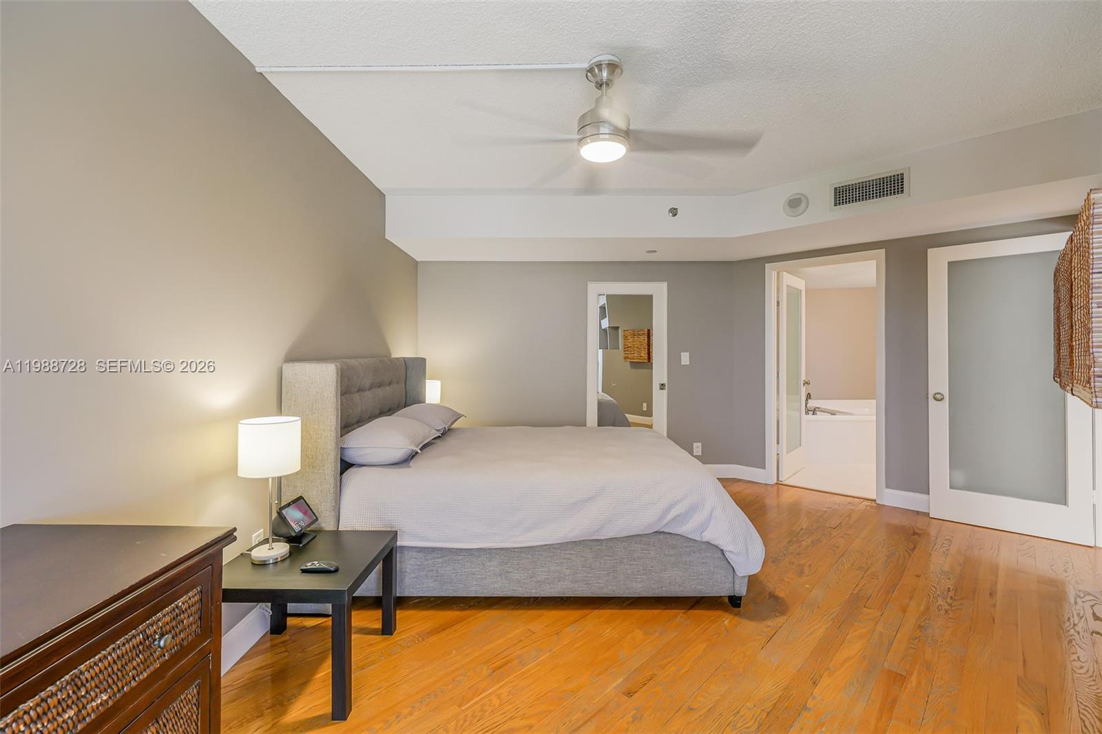 Photo of 20185 Country Club Dr  #302, Aventura, Florida, 33180 - 