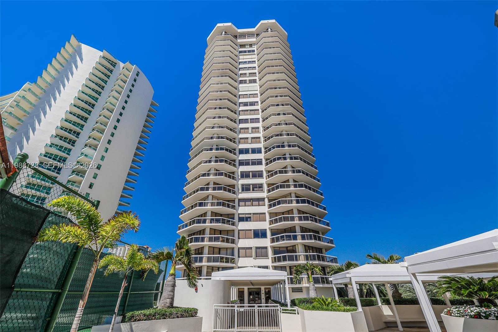 Photo of 20185 Country Club Dr  #302, Aventura, Florida, 33180 - 