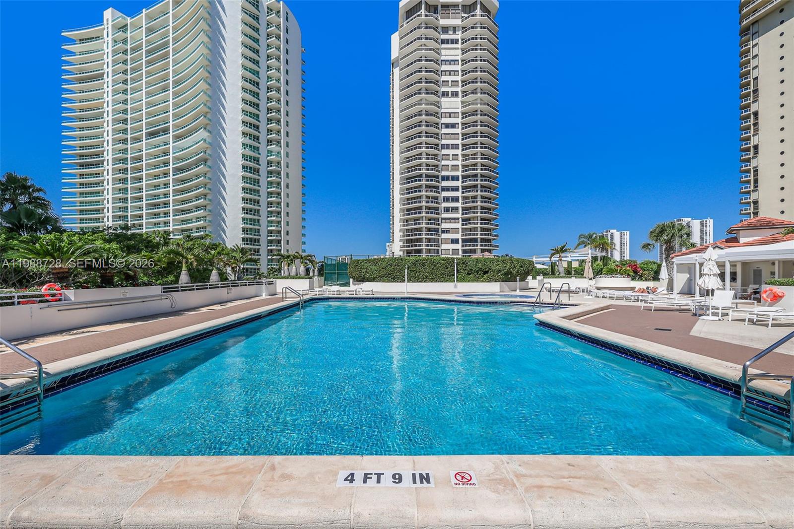 Photo of 20185 Country Club Dr  #302, Aventura, Florida, 33180 - 