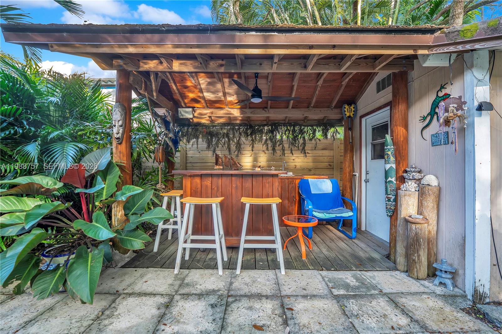   /   кв.футов $ 2026-03-24 0 Фото