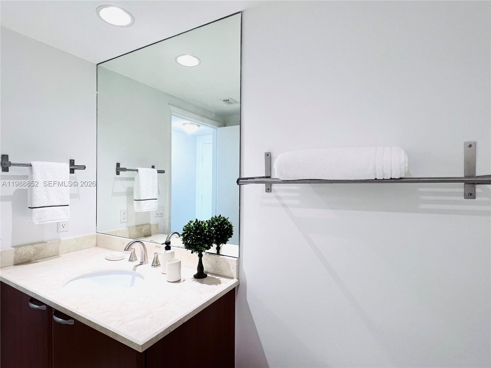 Photo of 3301 183rd St  #905, Aventura, Florida, 33160 - 