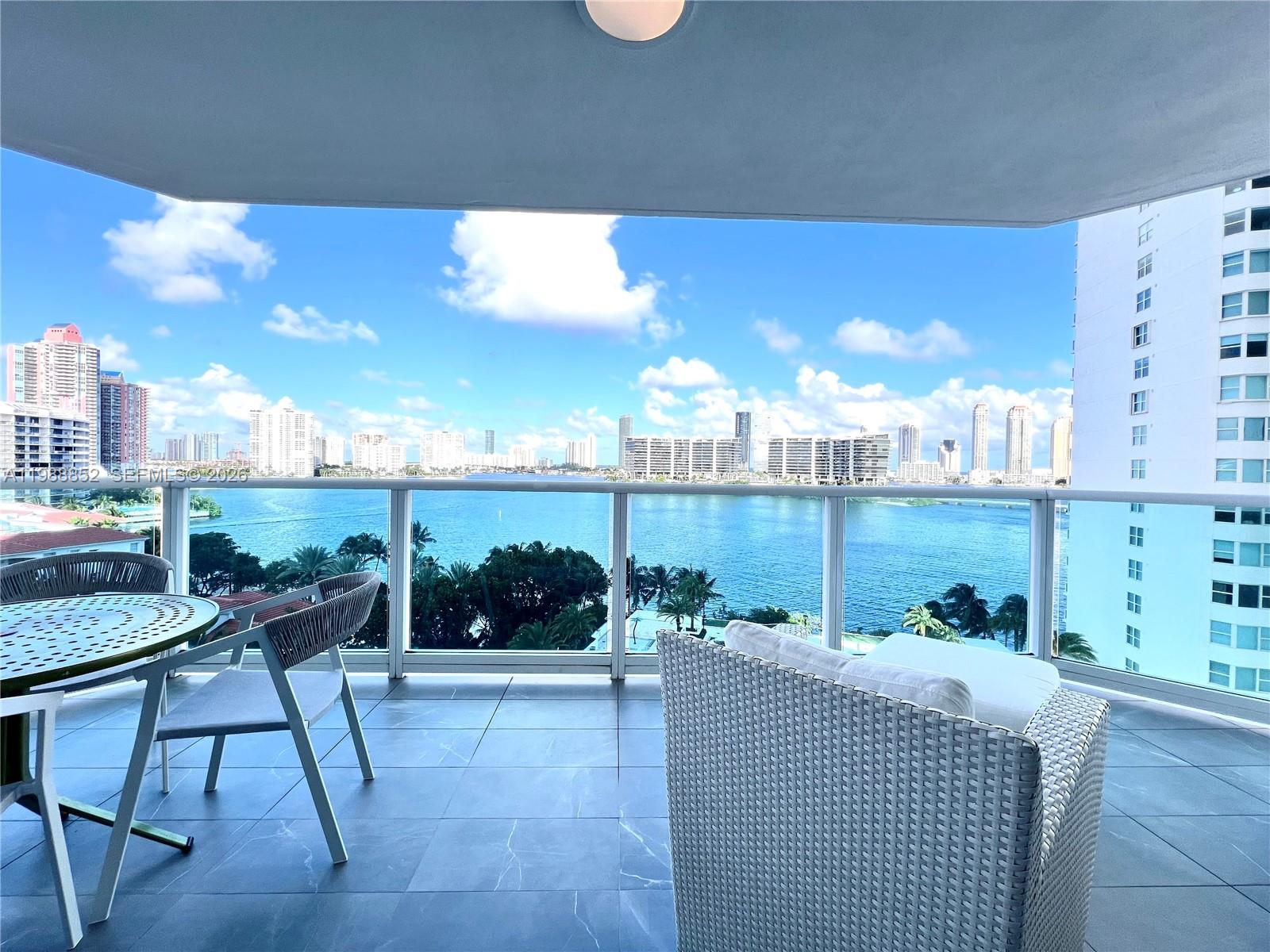 Photo of 3301 183rd St  #905, Aventura, Florida, 33160 - 