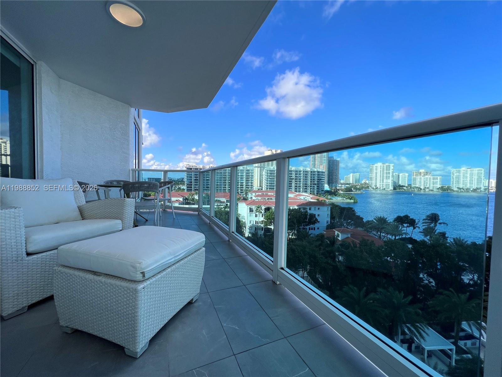 Photo of 3301 183rd St  #905, Aventura, Florida, 33160 - 