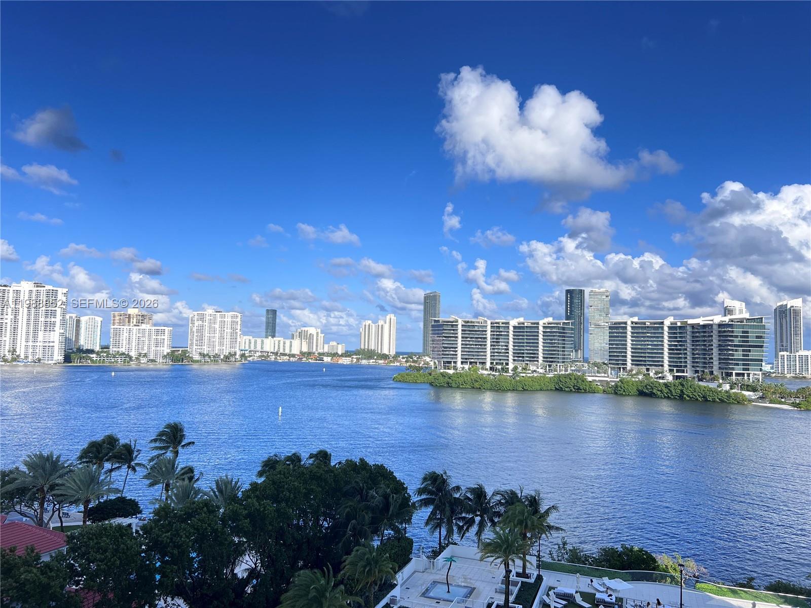 Photo of 3301 183rd St  #905, Aventura, Florida, 33160 - 