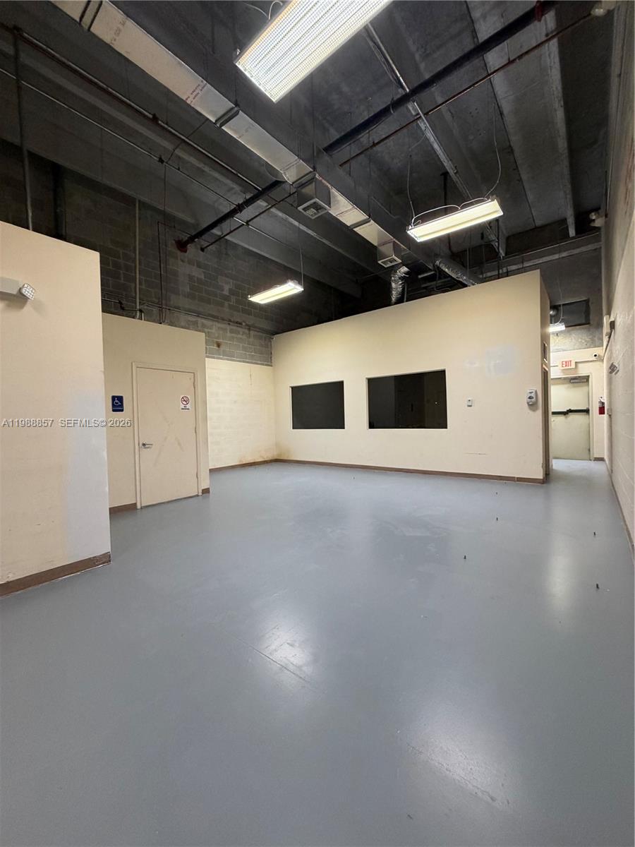 190  /   sq. ft. $ 2026-03-24 0 foto