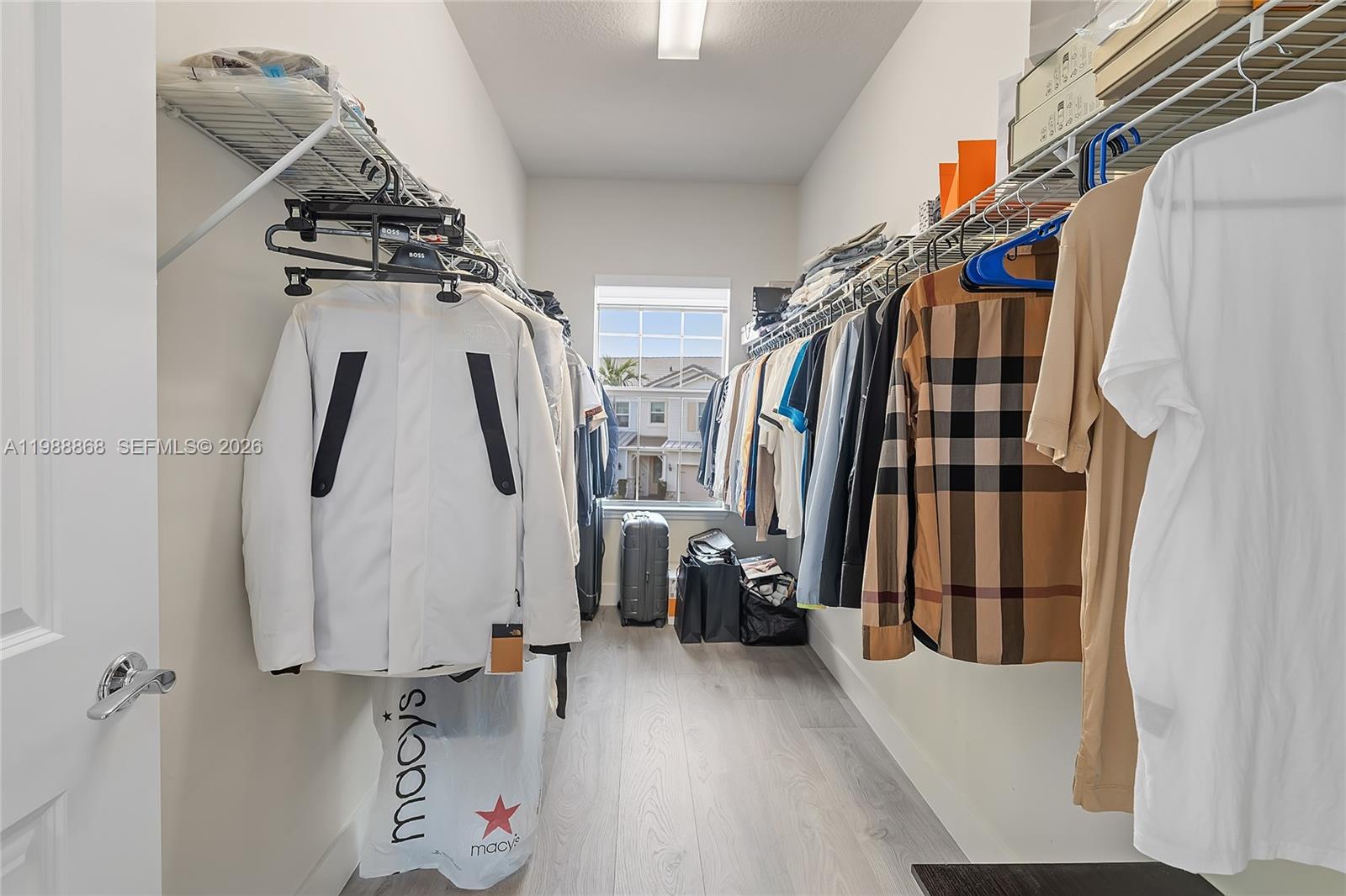 1475 3 / 3 1824 sq. ft. $ 2026-03-24 0 Photo