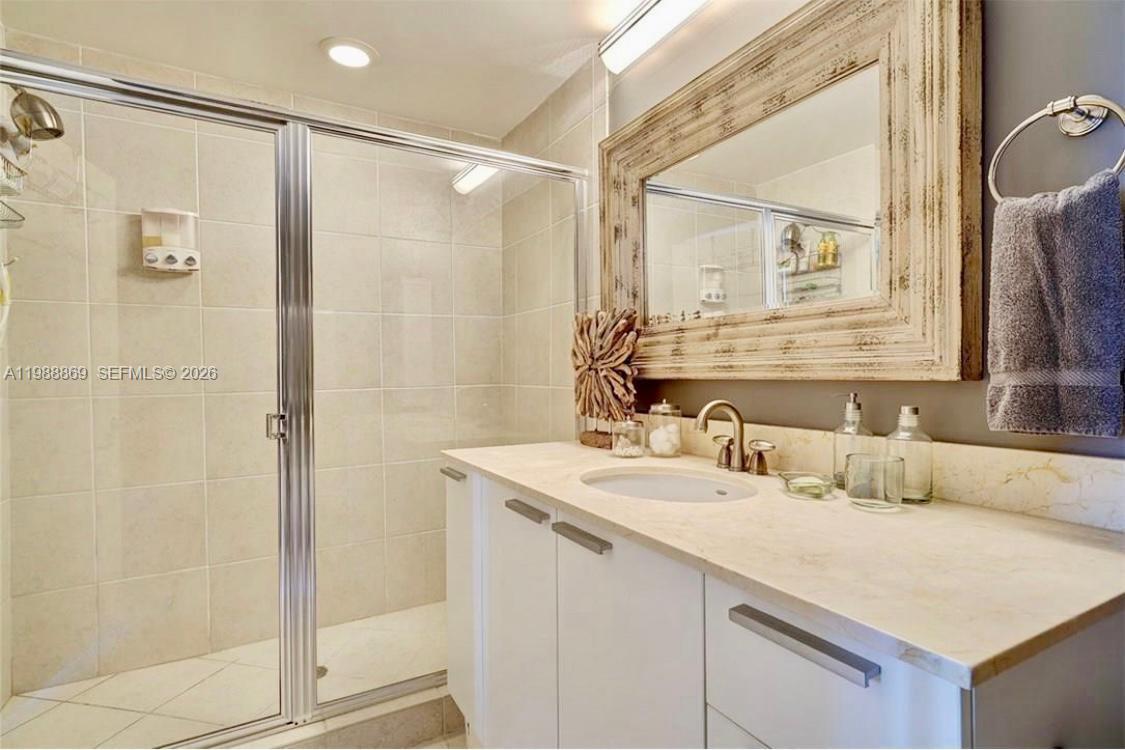 Photo of 140 Dixie Hwy #406, Hollywood, Florida, 33020 -