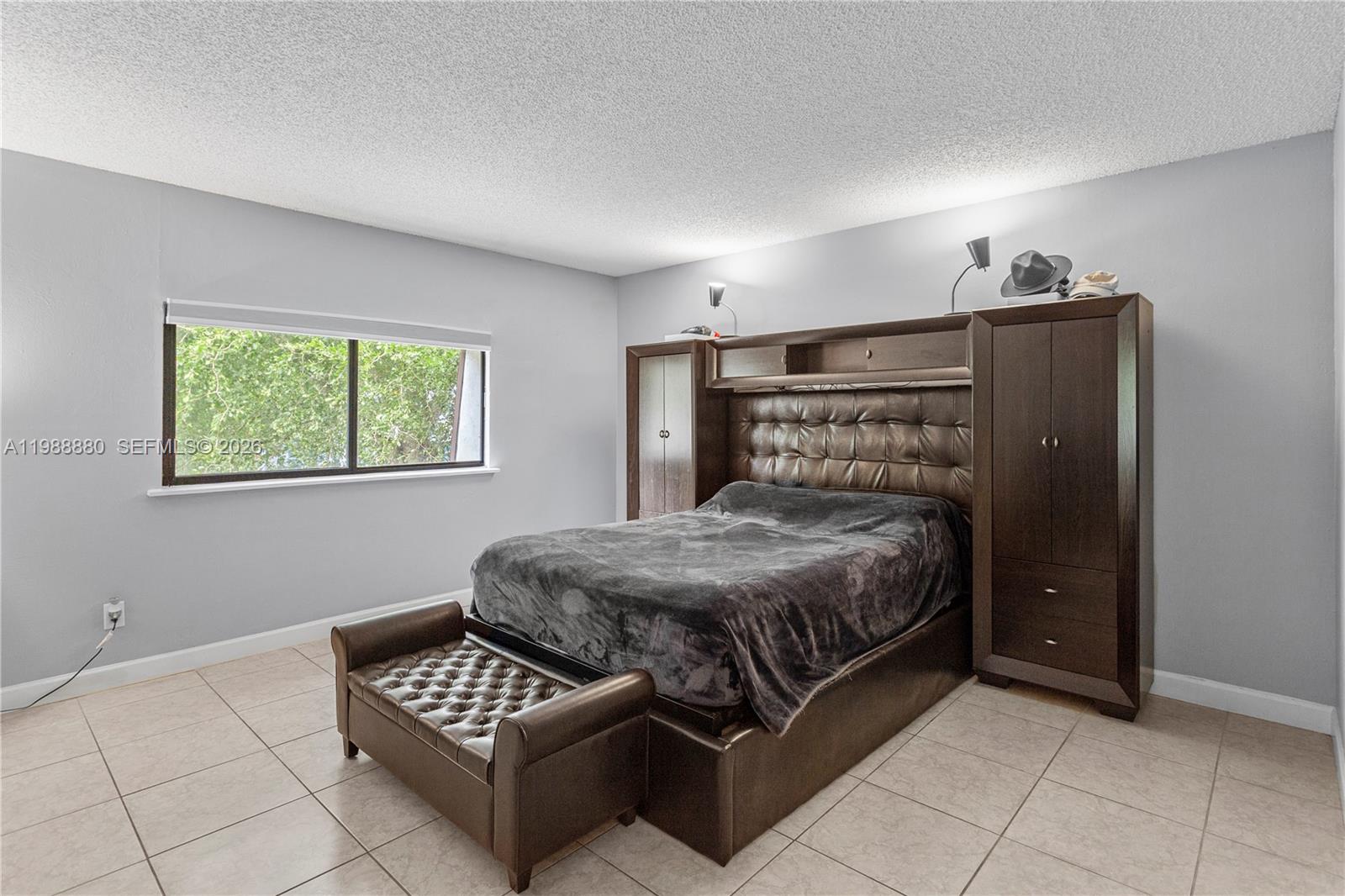   /  3013 sq. ft. $ 2026-03-24 0 Photo
