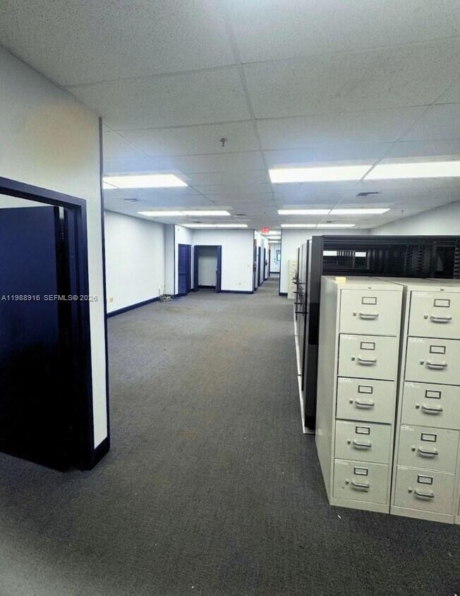   /   кв.футов $ 2026-03-24 0 Фото