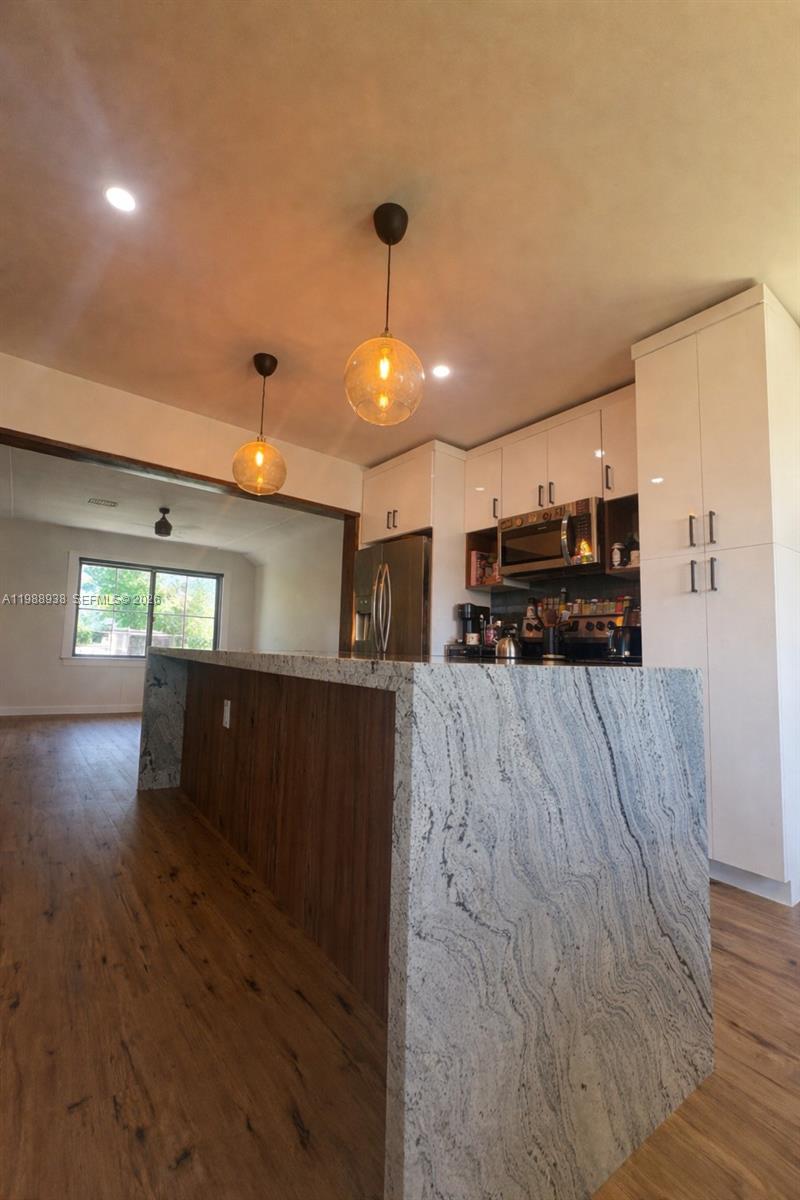  3 / 2 1320 кв.футов $ 2026-03-24 0 Фото