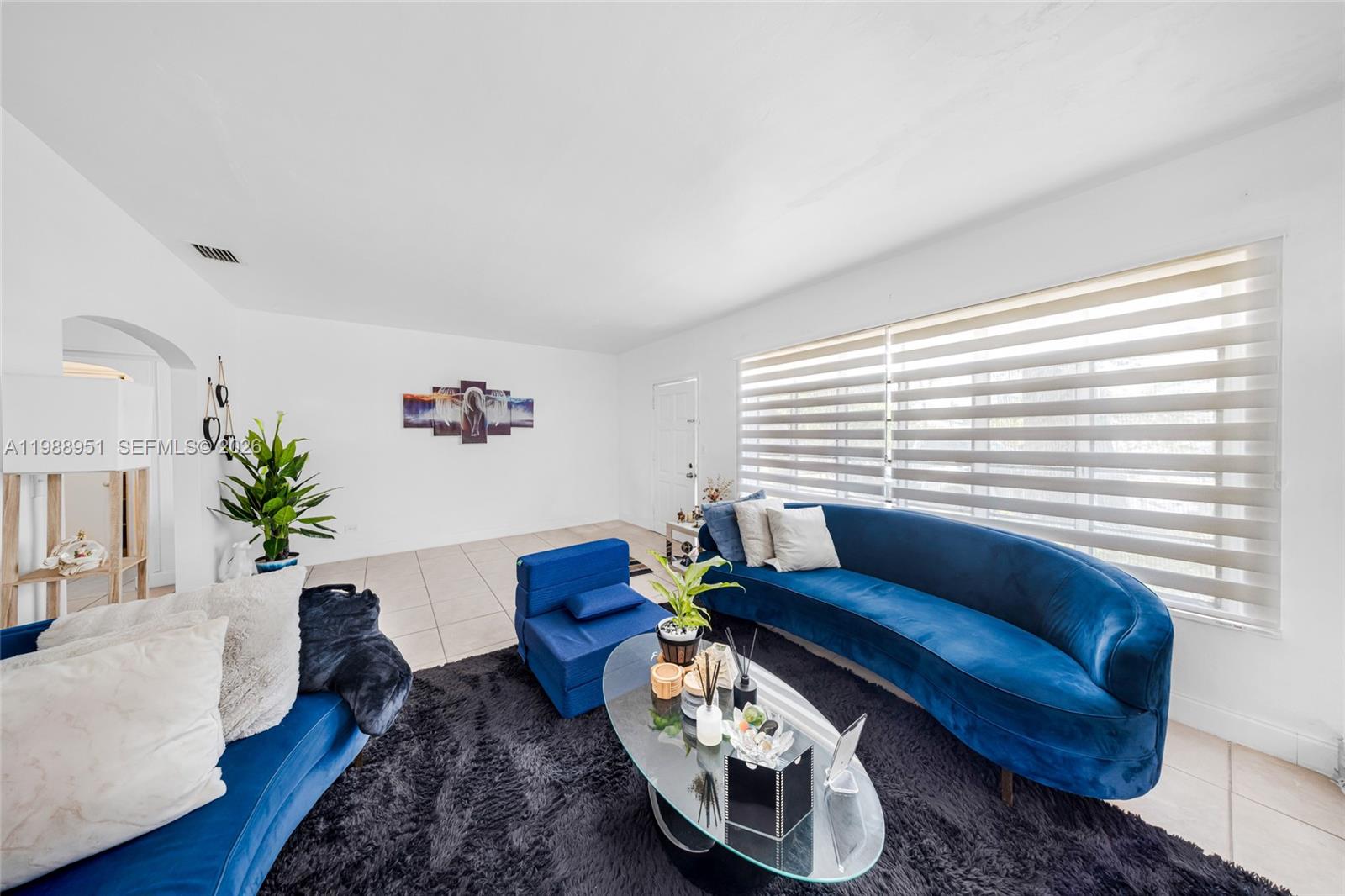   /  5334 кв.футов $ 2026-03-24 0 Фото